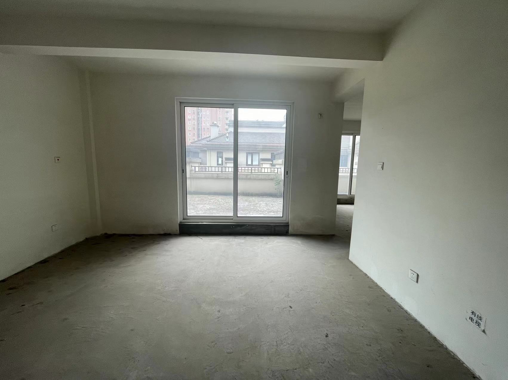 御景華庭 4室2厅2卫 385m&sup2;