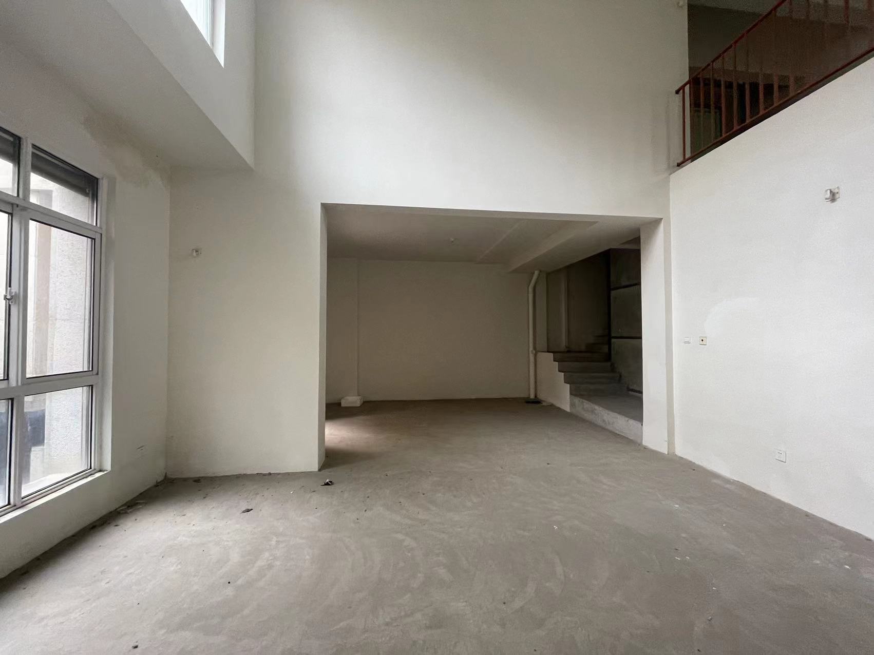 御景華庭 4室2厅2卫 385m&sup2;