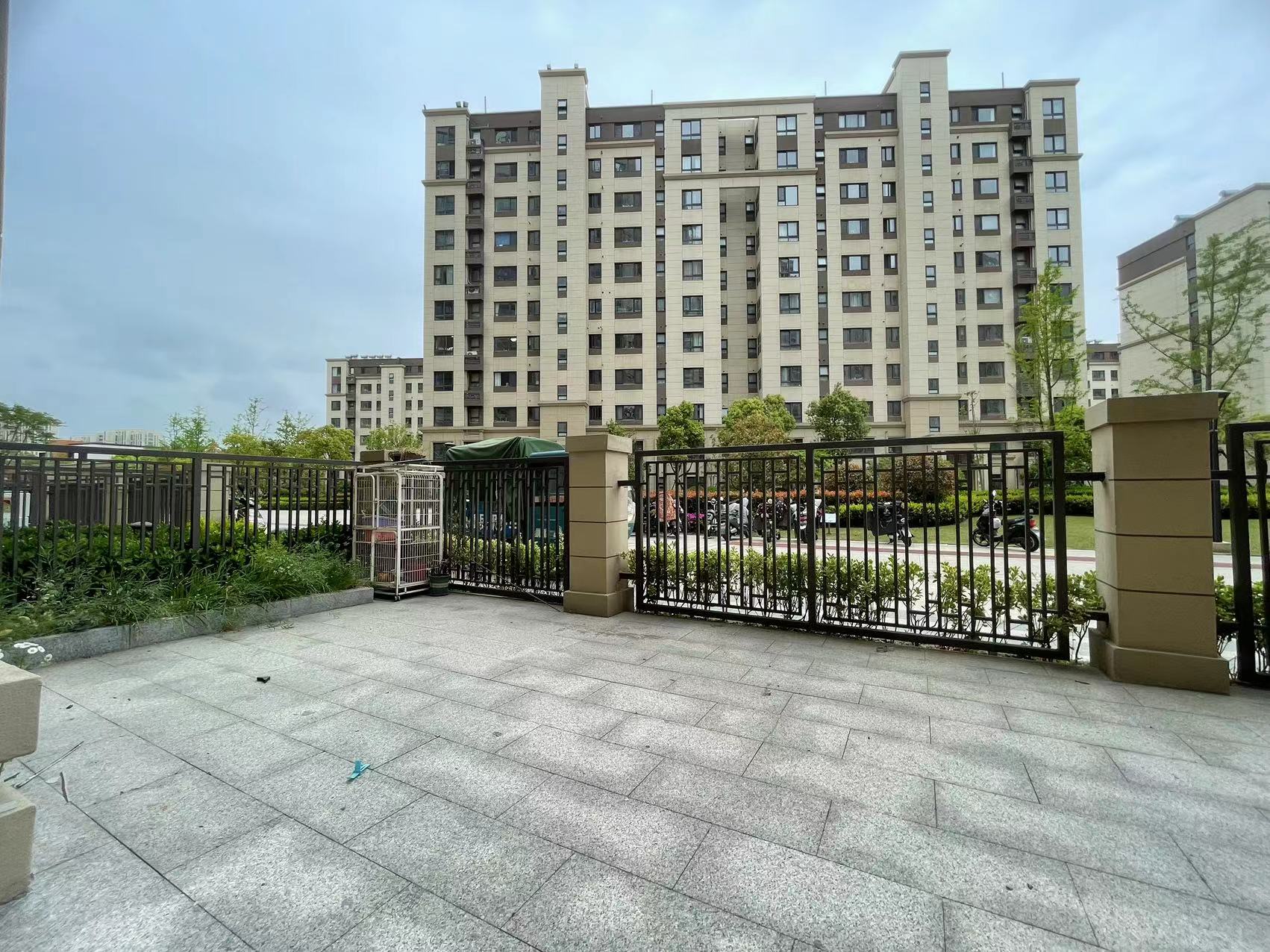 中南万科大都会 3室2厅2卫 125.25m&sup2;