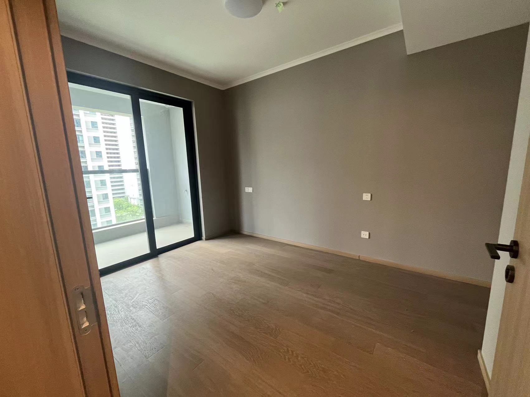 华润悦府 4室2厅2卫 141m²