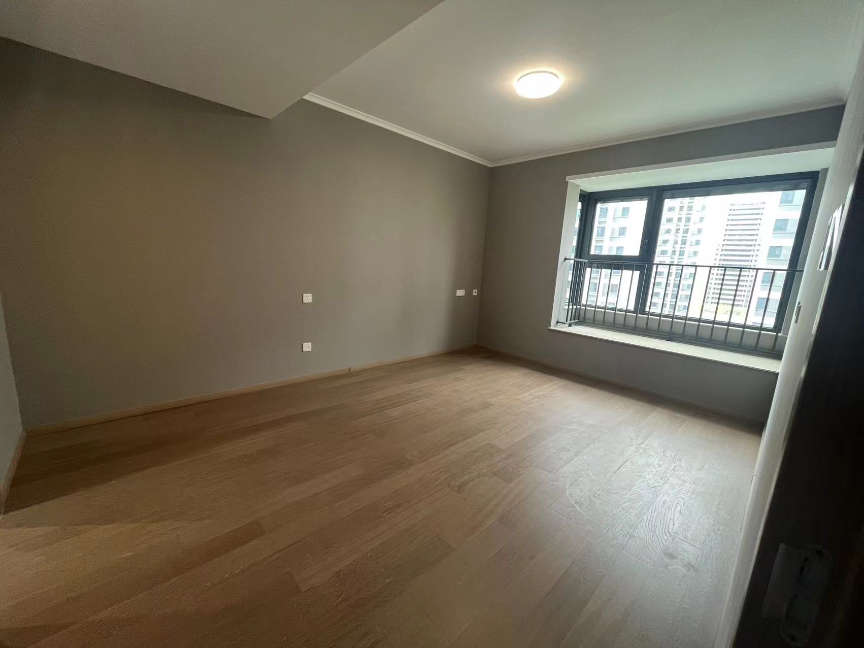 华润悦府 4室2厅2卫 141m²