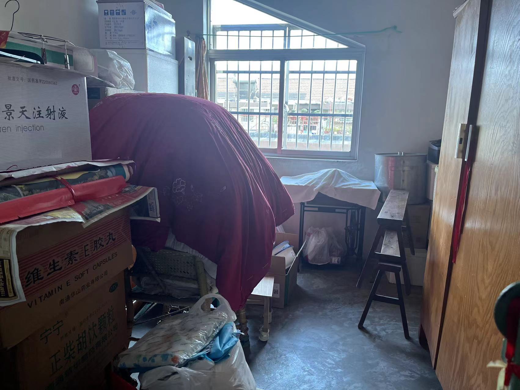 百花军宅苑 4室2厅2卫 79.88m&sup2;