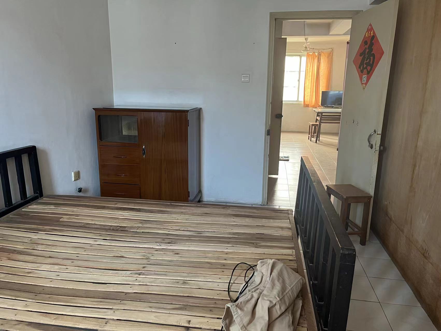 百花军宅苑 4室2厅2卫 79.88m&sup2;