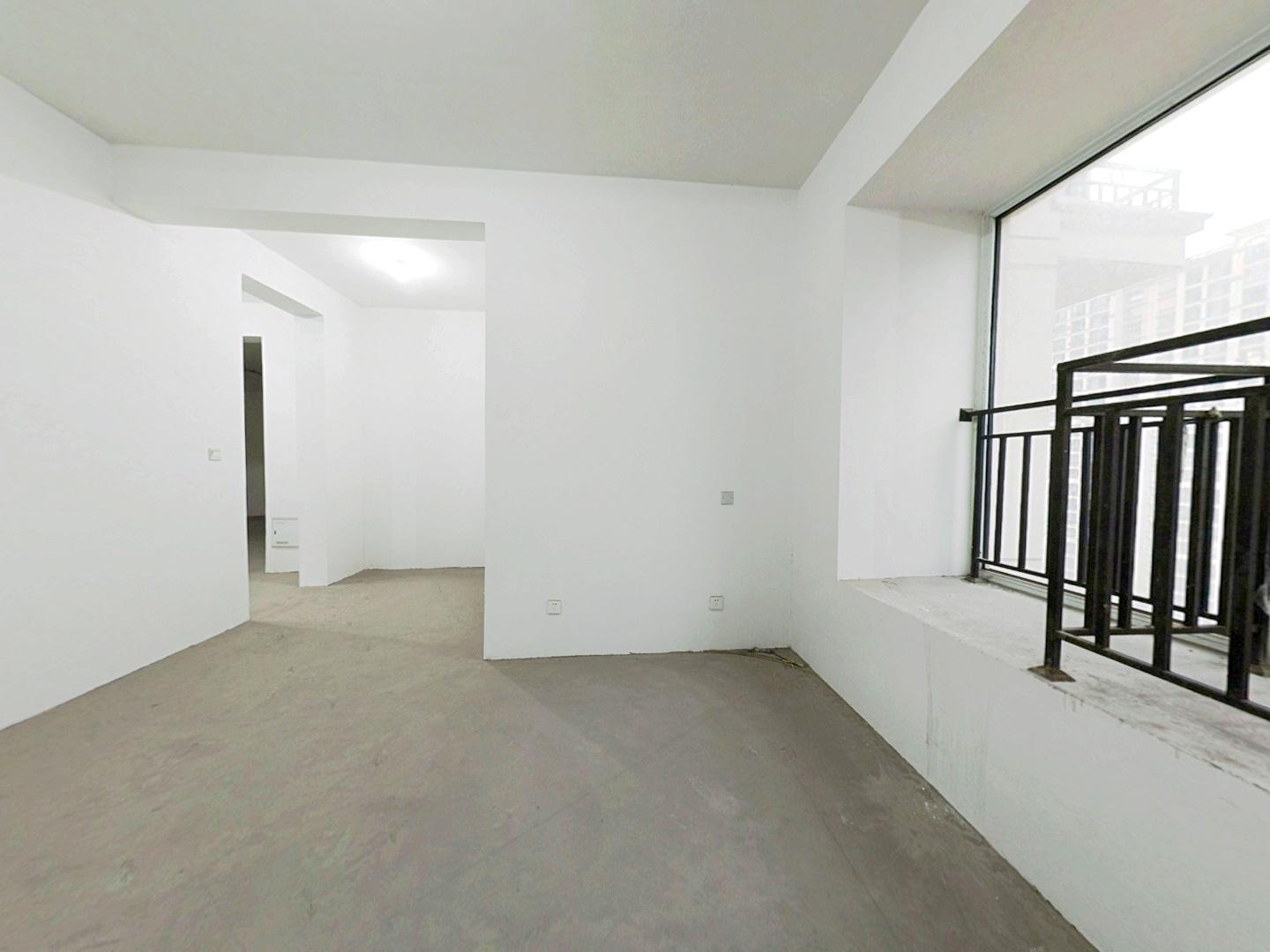 中南世纪花城三期 4室2厅3卫 330m&sup2;