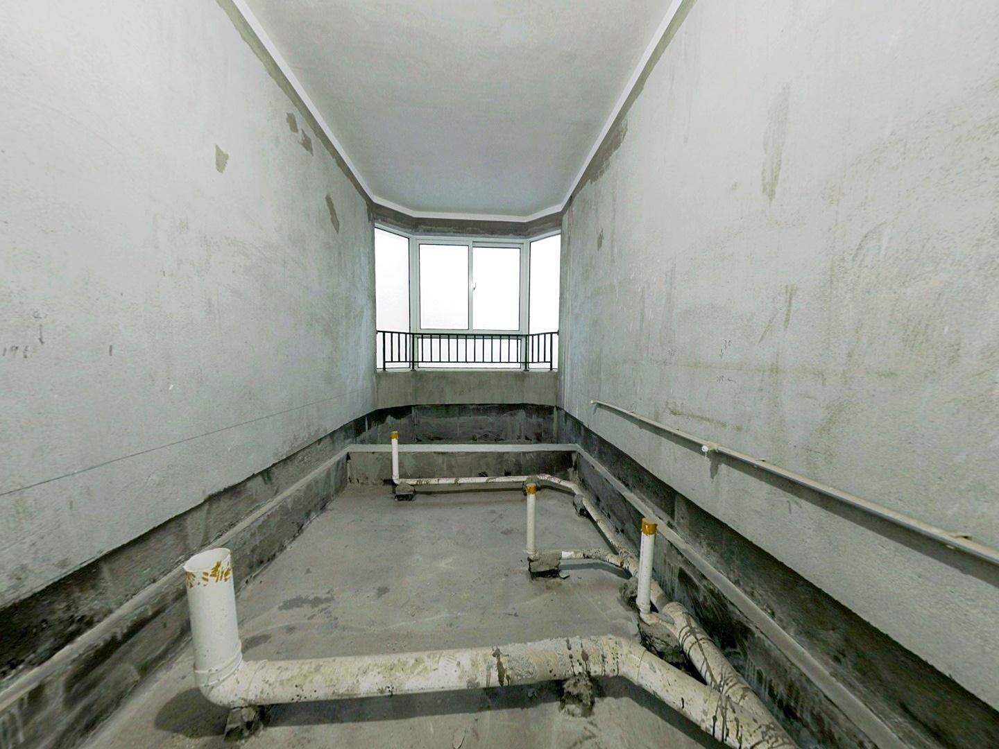 中南世纪花城三期 4室2厅3卫 330m&sup2;