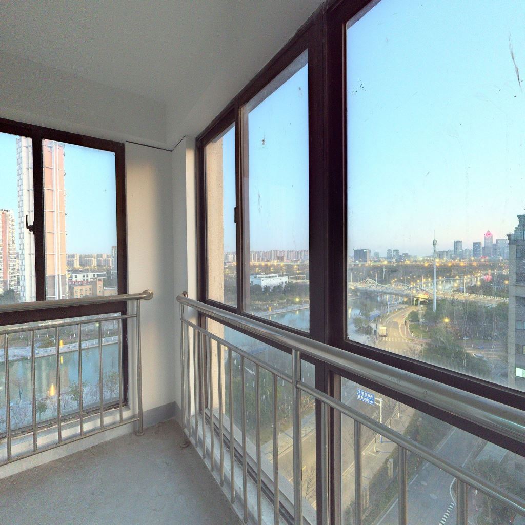 紫东南苑北区 3室2厅2卫 97.57m&sup2;