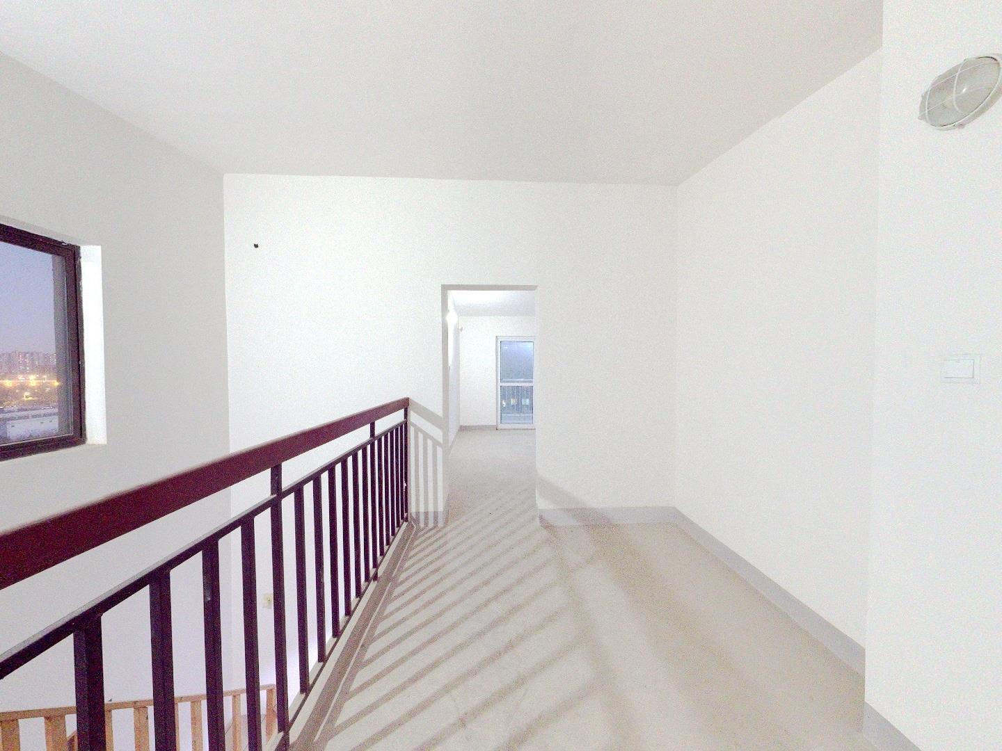 紫东南苑北区 3室2厅2卫 97.57m&sup2;