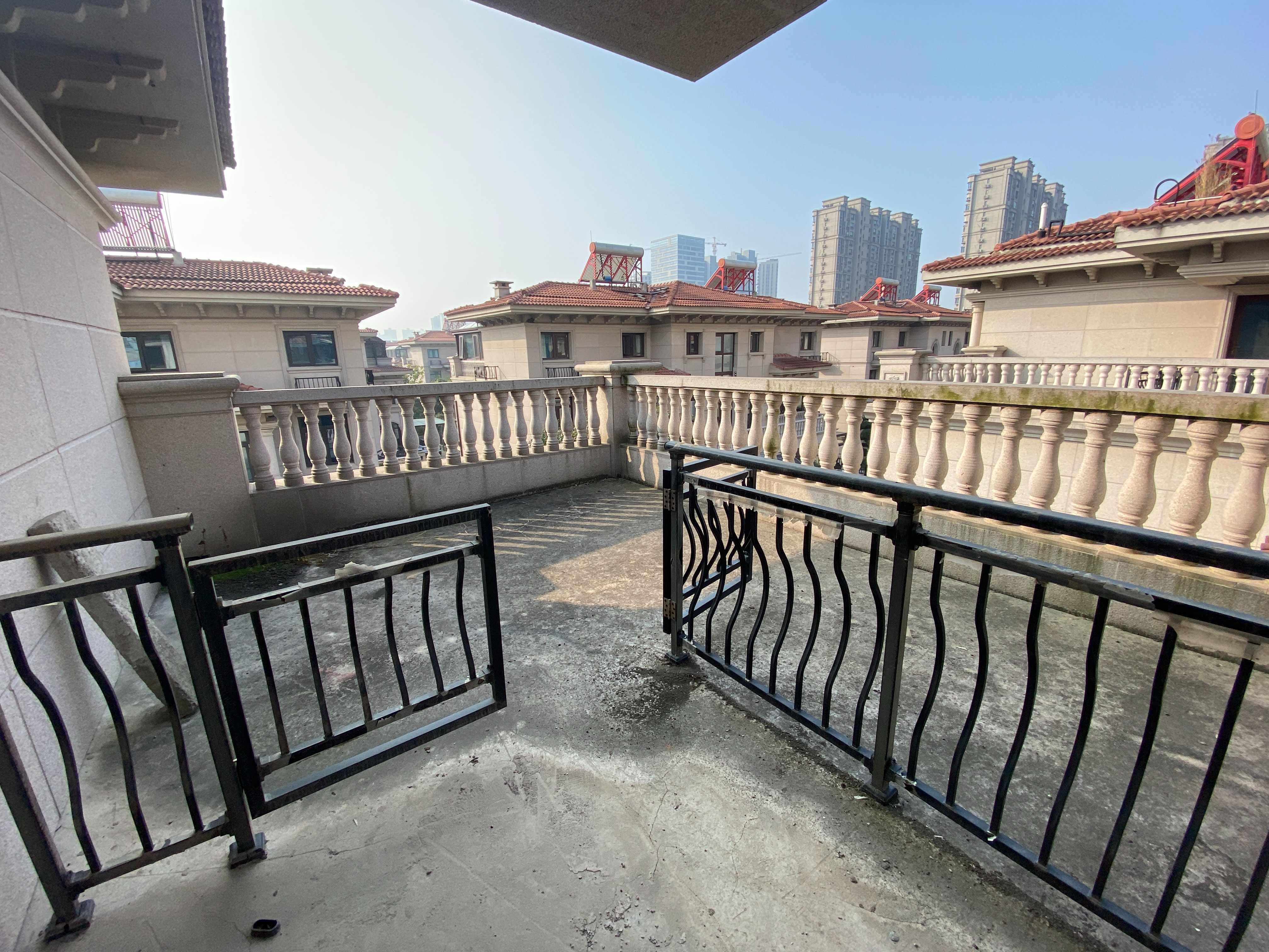 碧桂园(南通经济技术开发区) 5室3厅3卫 248m&sup2;