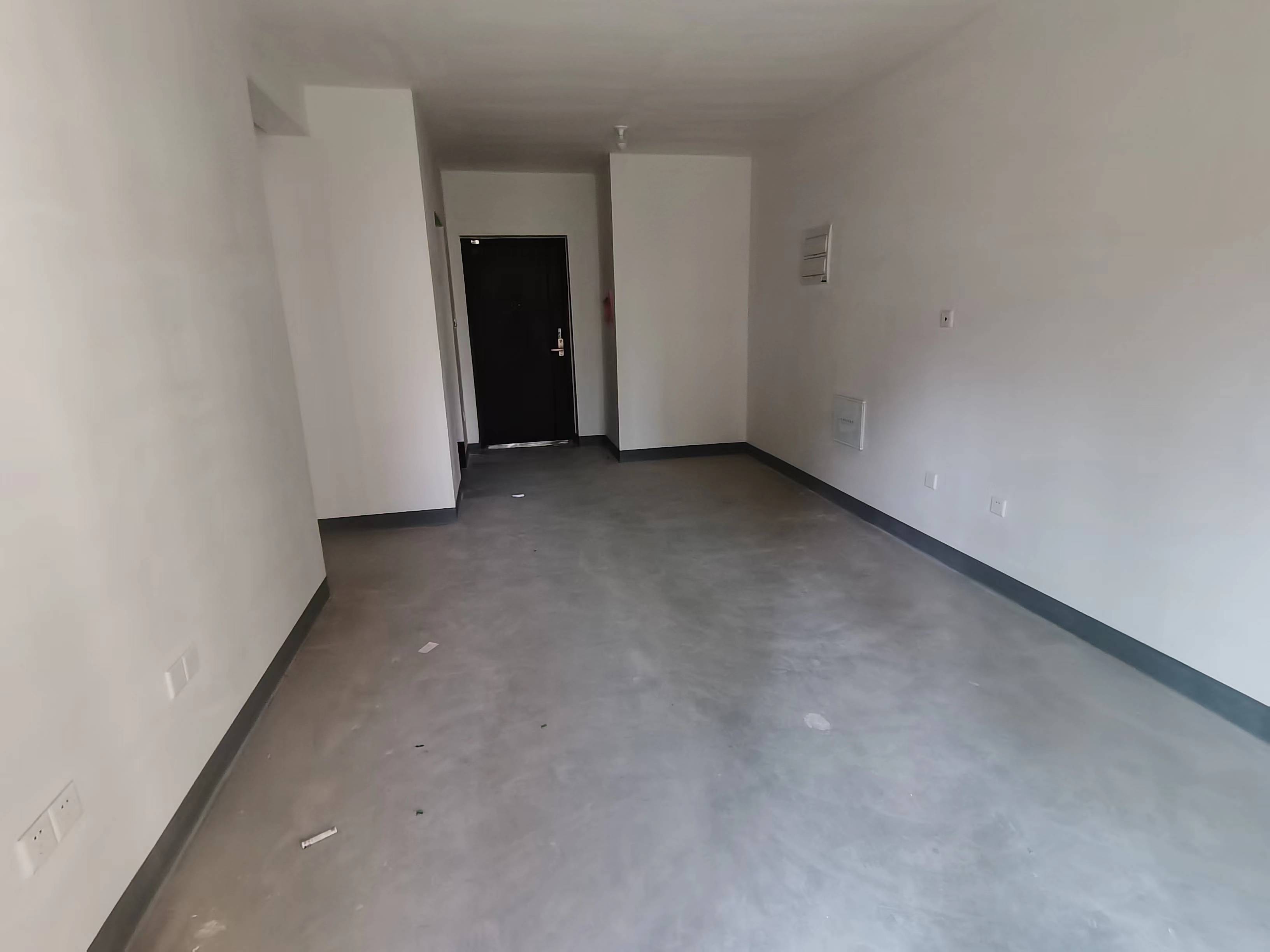 招商新城雍景湾 3室2厅1卫 87.00m²