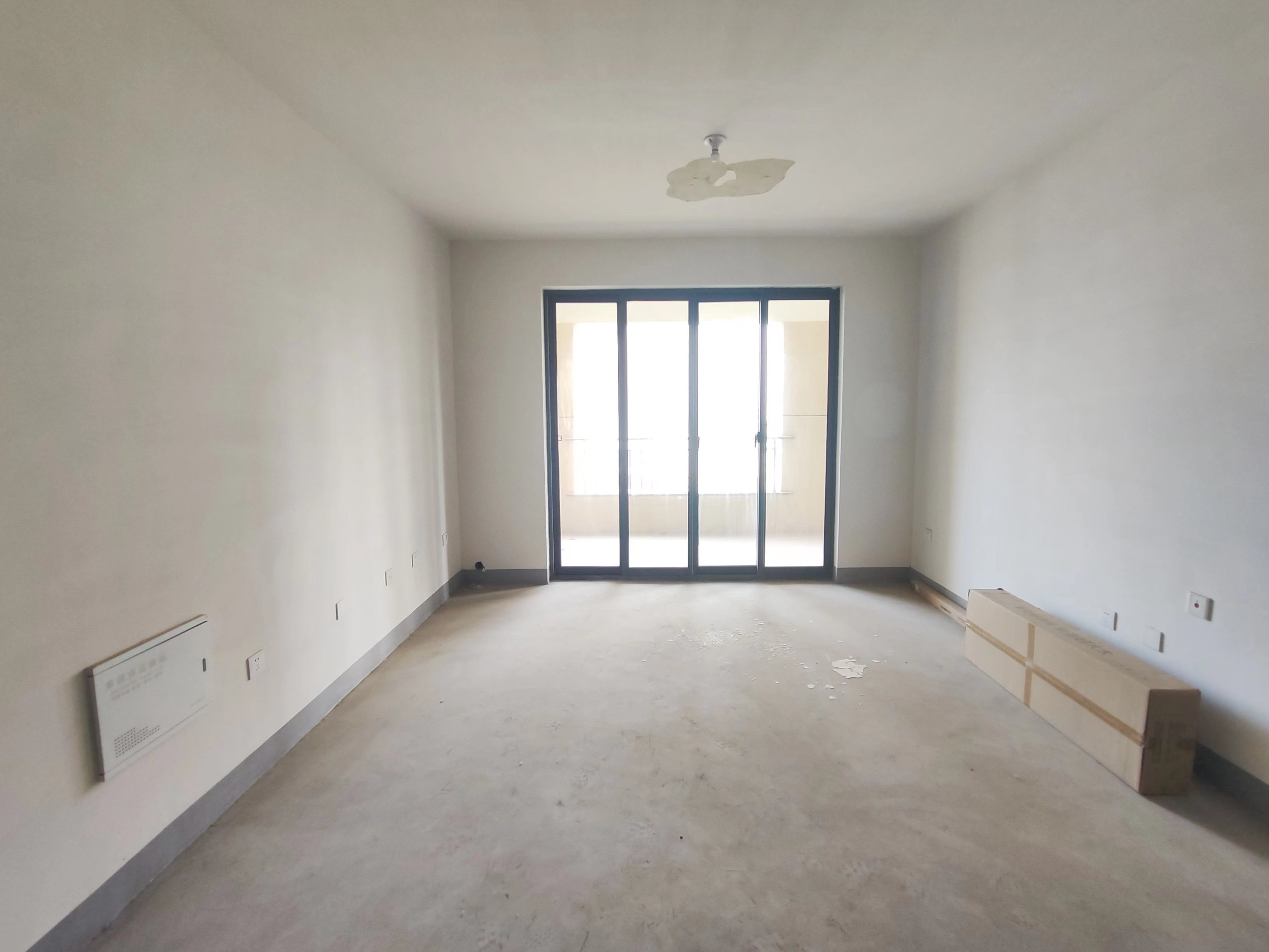 翠园 3室2厅2卫 106m²
