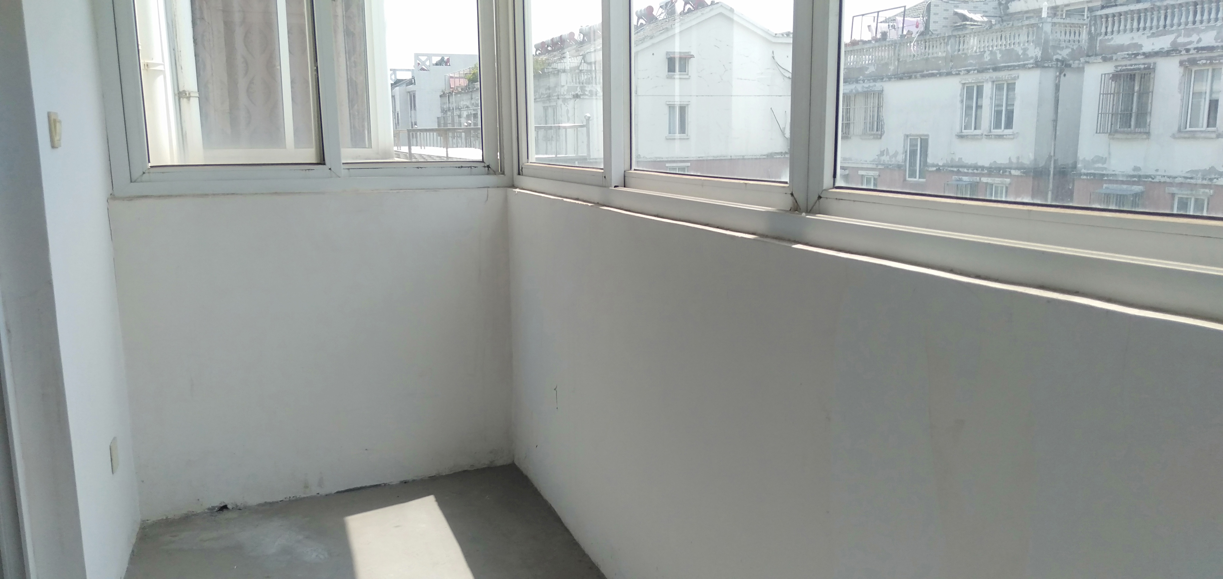 北山花苑 4室2厅2卫 152m&sup2;