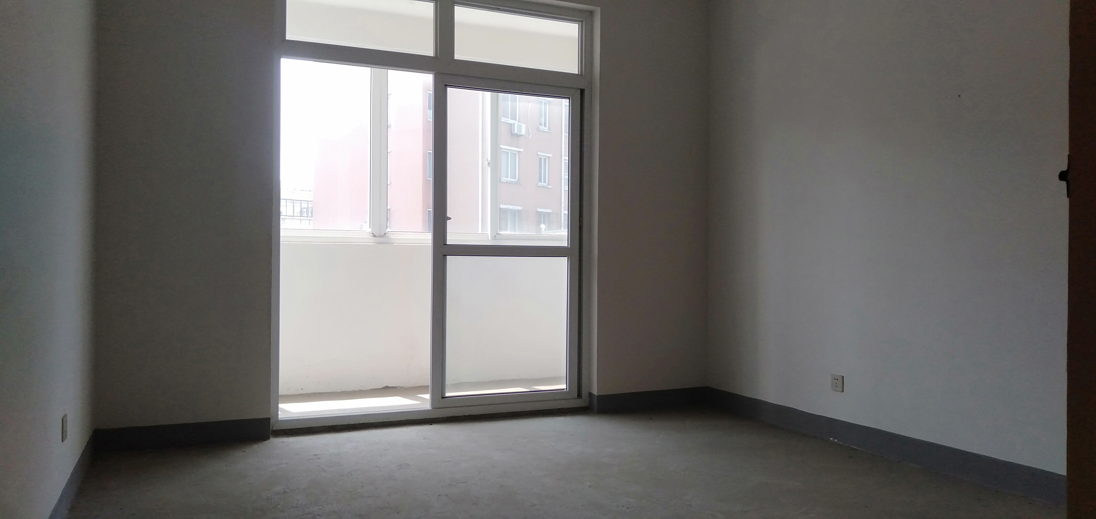 北山花苑 4室2厅2卫 152m&sup2;