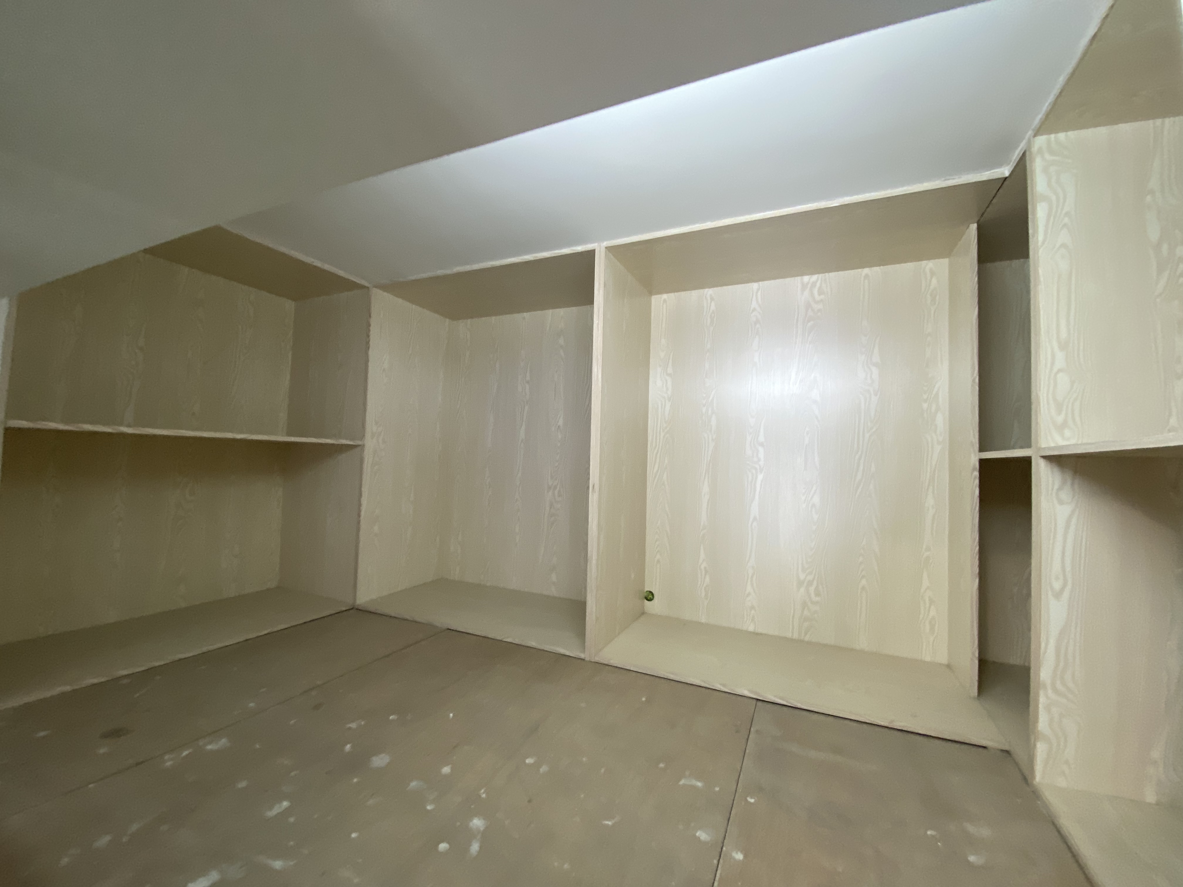 绿洲国际商务公馆C 2室1厅2卫 73m&sup2;