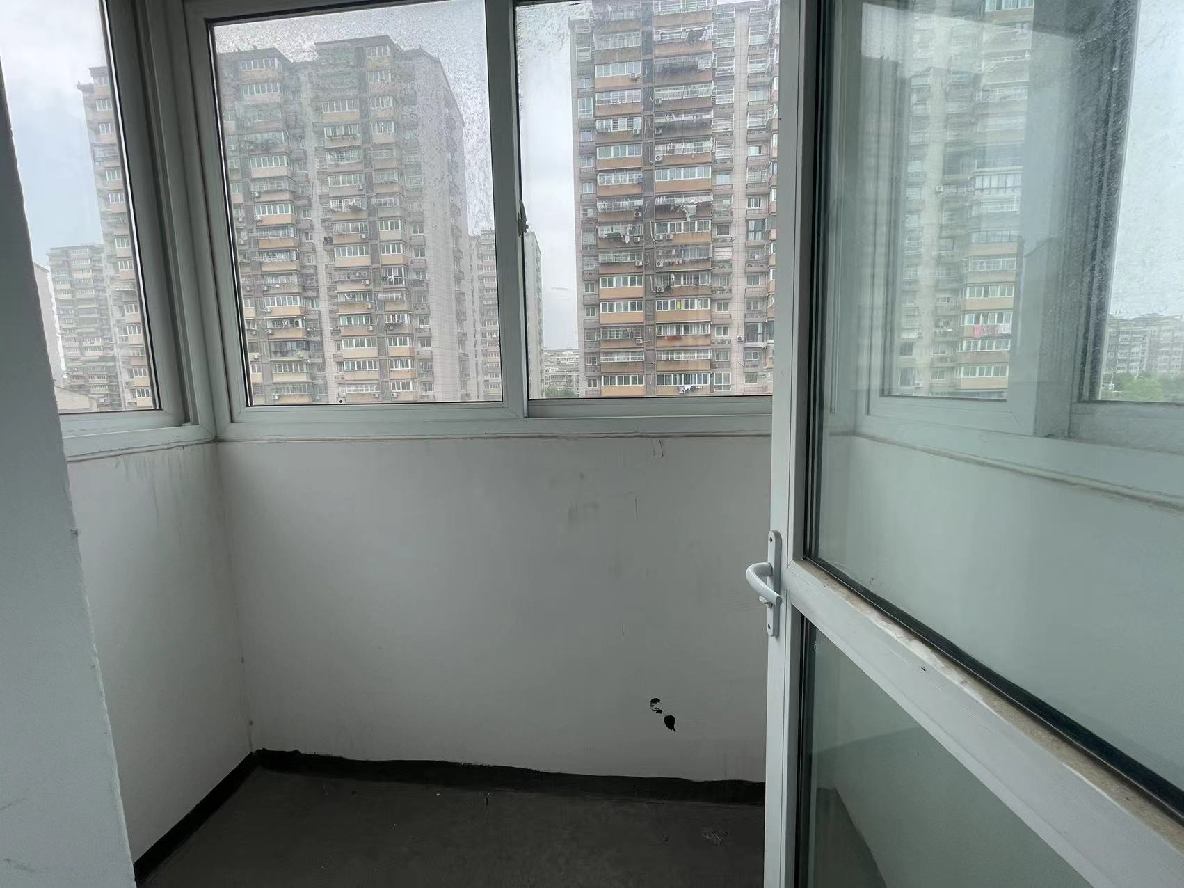 天香苑 3室2厅1卫 108m&sup2;