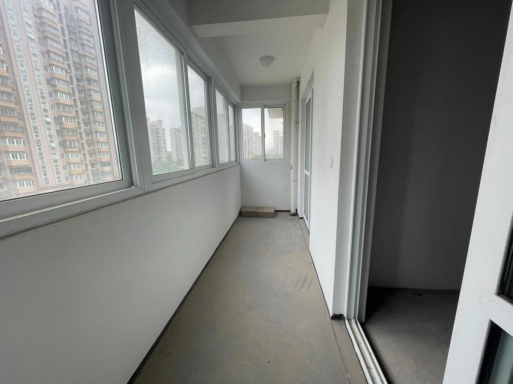 天香苑 3室2厅1卫 108m&sup2;