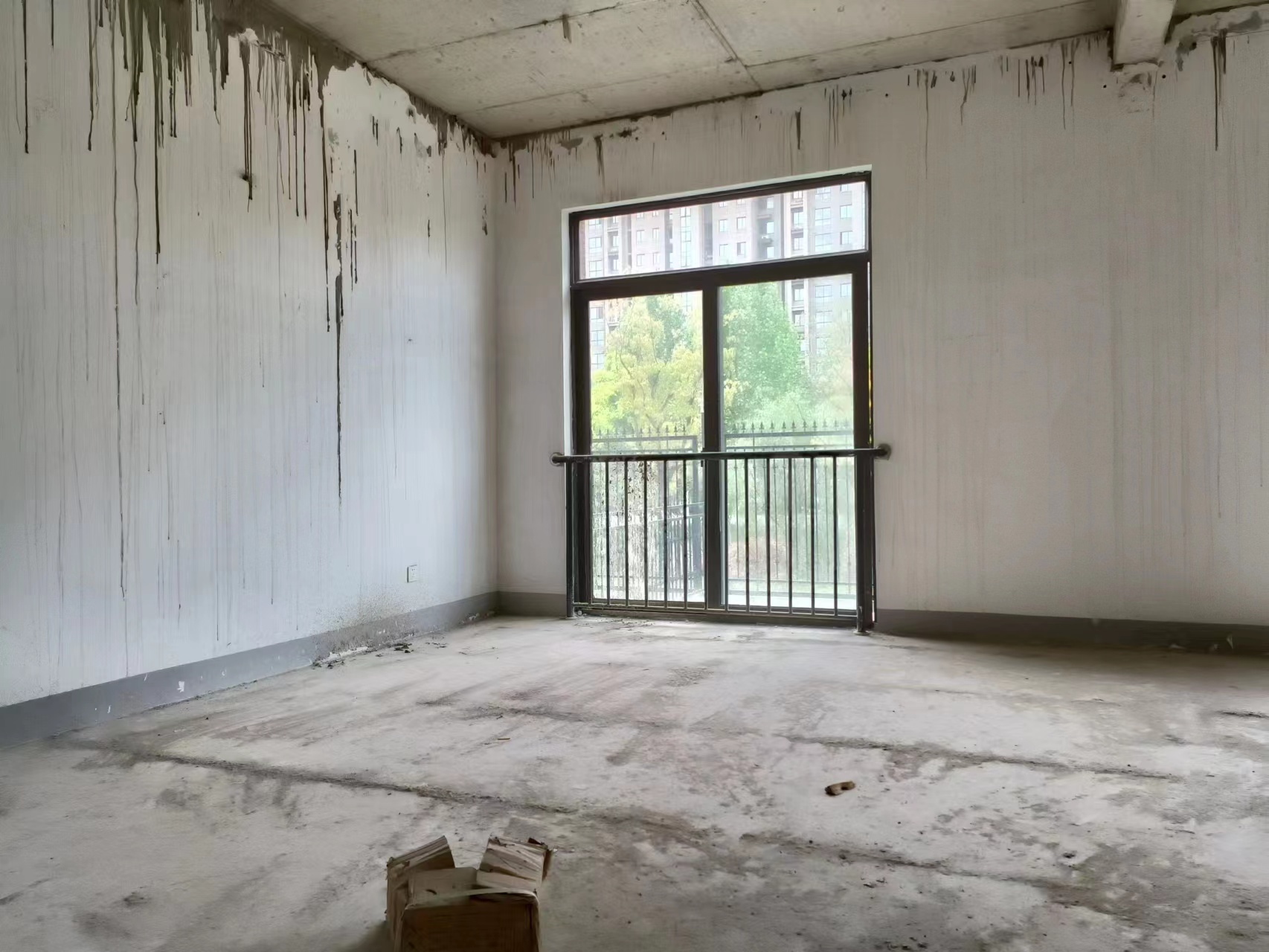 佳期漫 4室2厅3卫 168m&sup2;