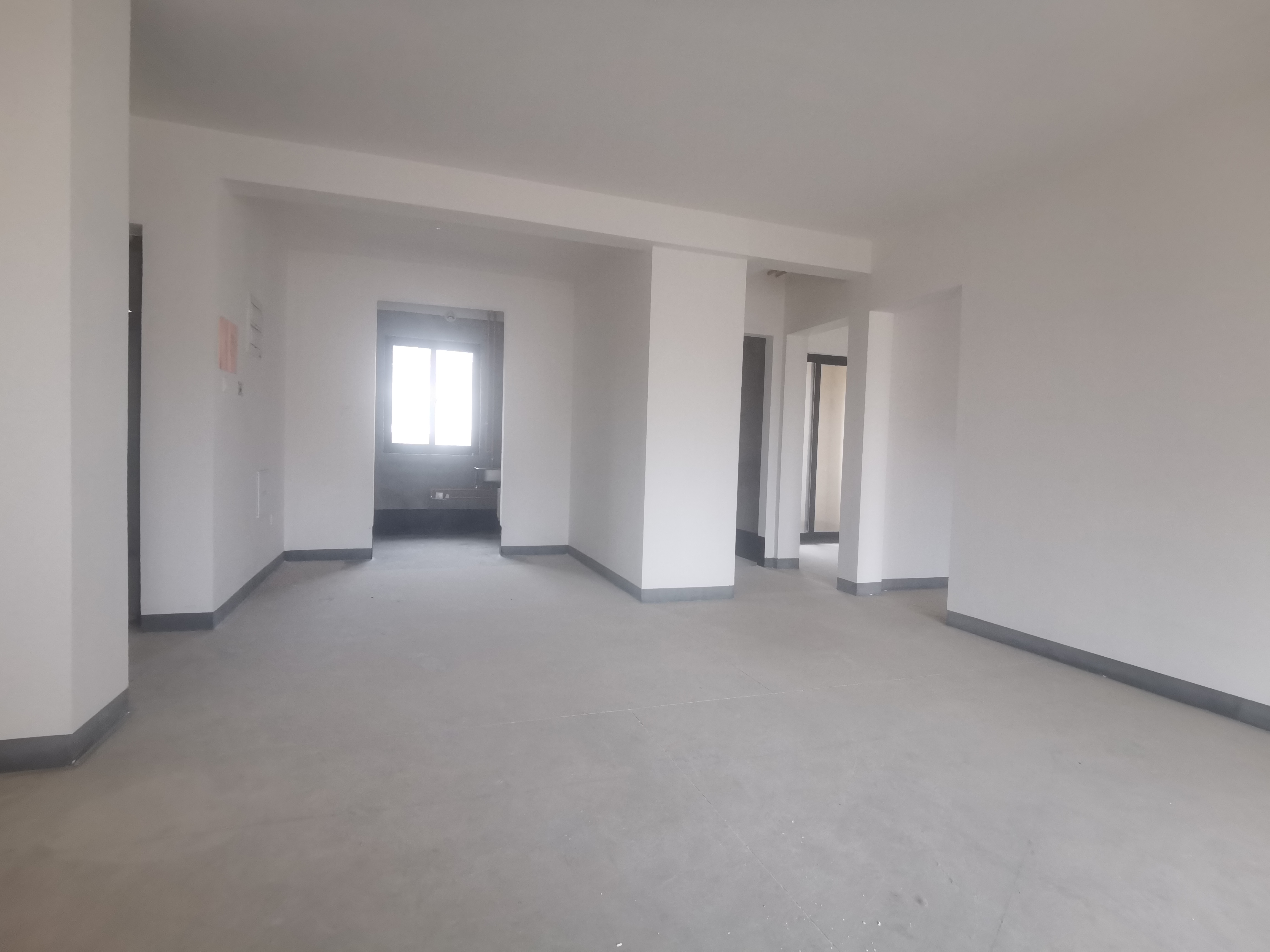 招商新城雍景湾 3室2厅2卫 120m²