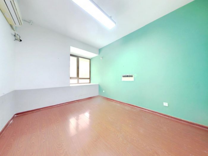 吴中豪景华庭 3室2厅2卫 143m&sup2;
