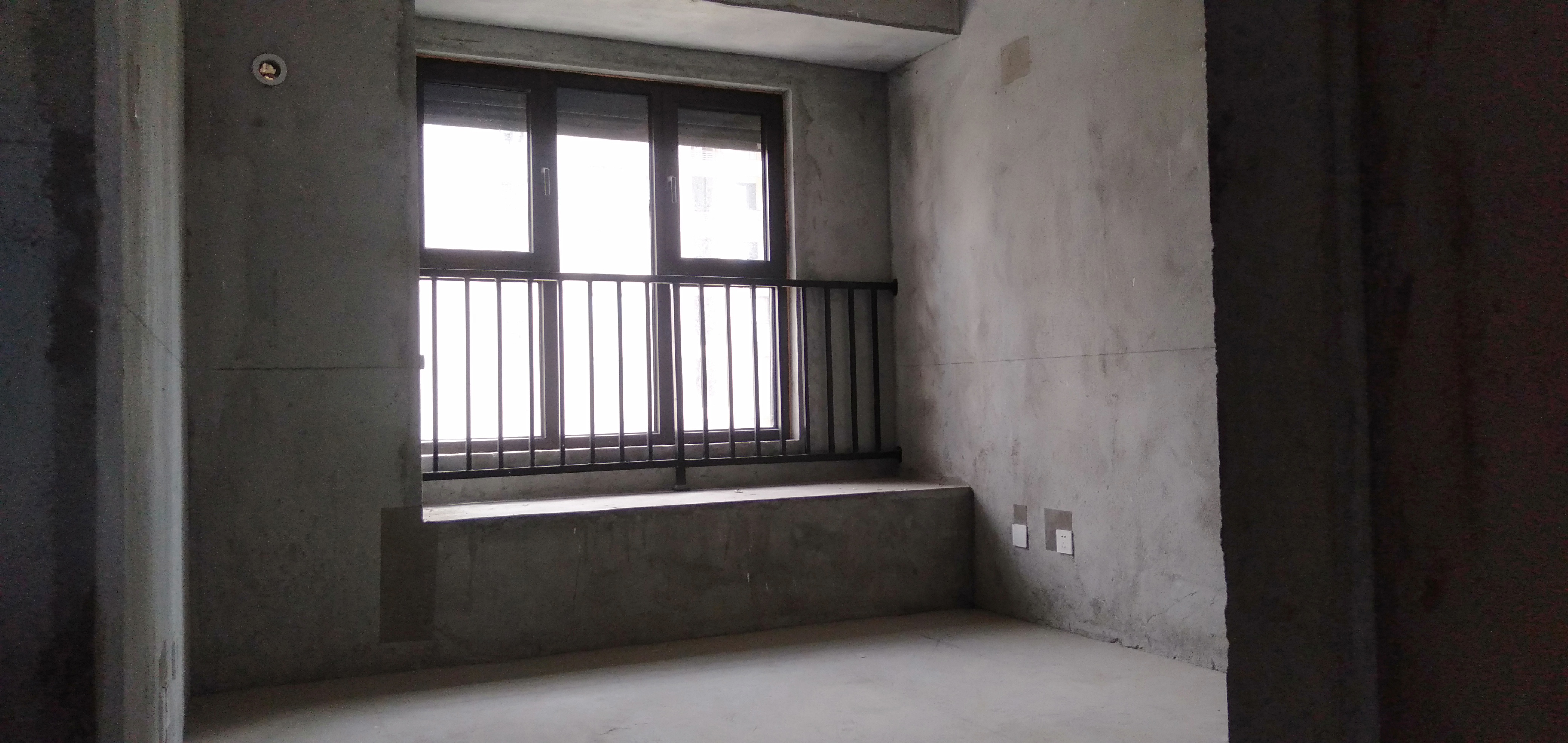 观澜台 3室2厅2卫 102.00m&sup2;
