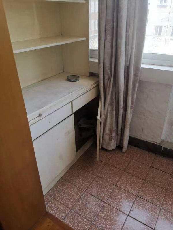 光明新村 2室1厅1卫 80.00m&sup2;