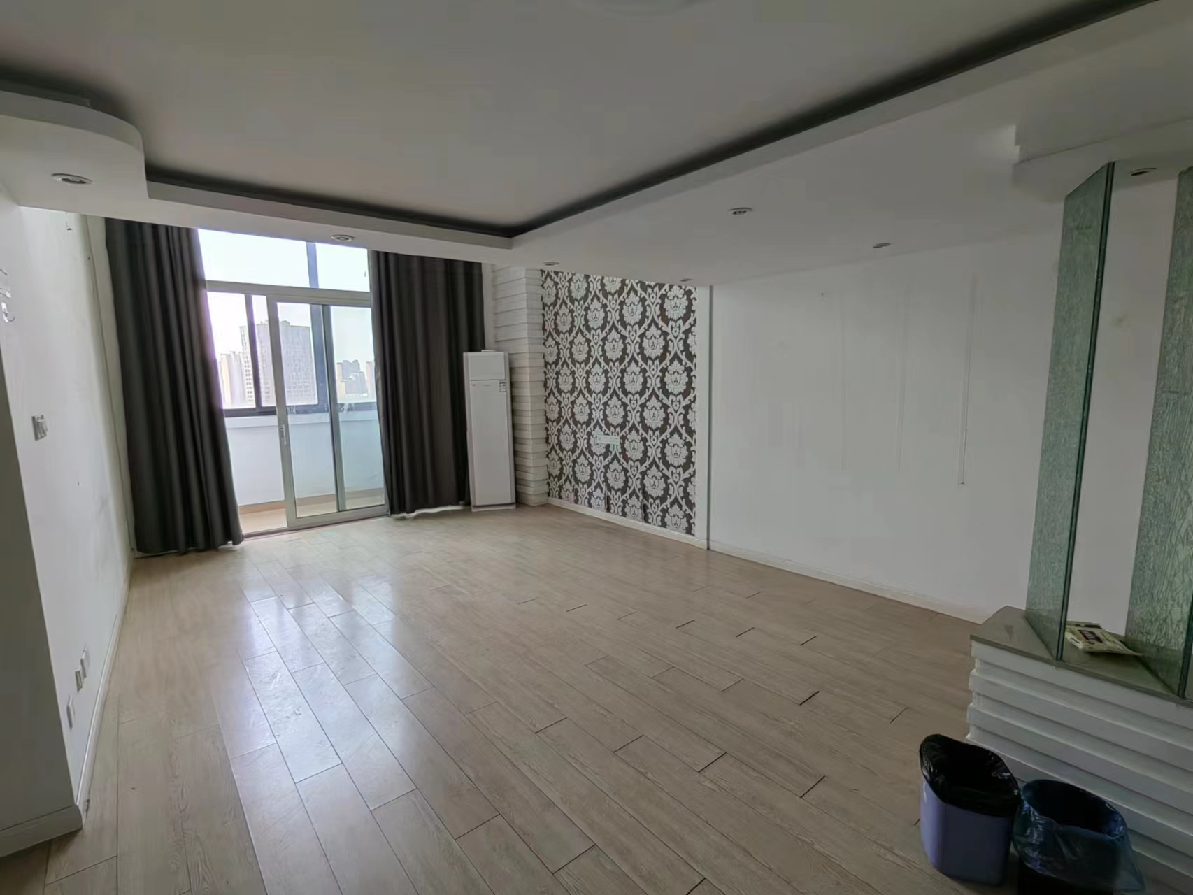 金海岸国际广场 2室1厅1卫 102m²