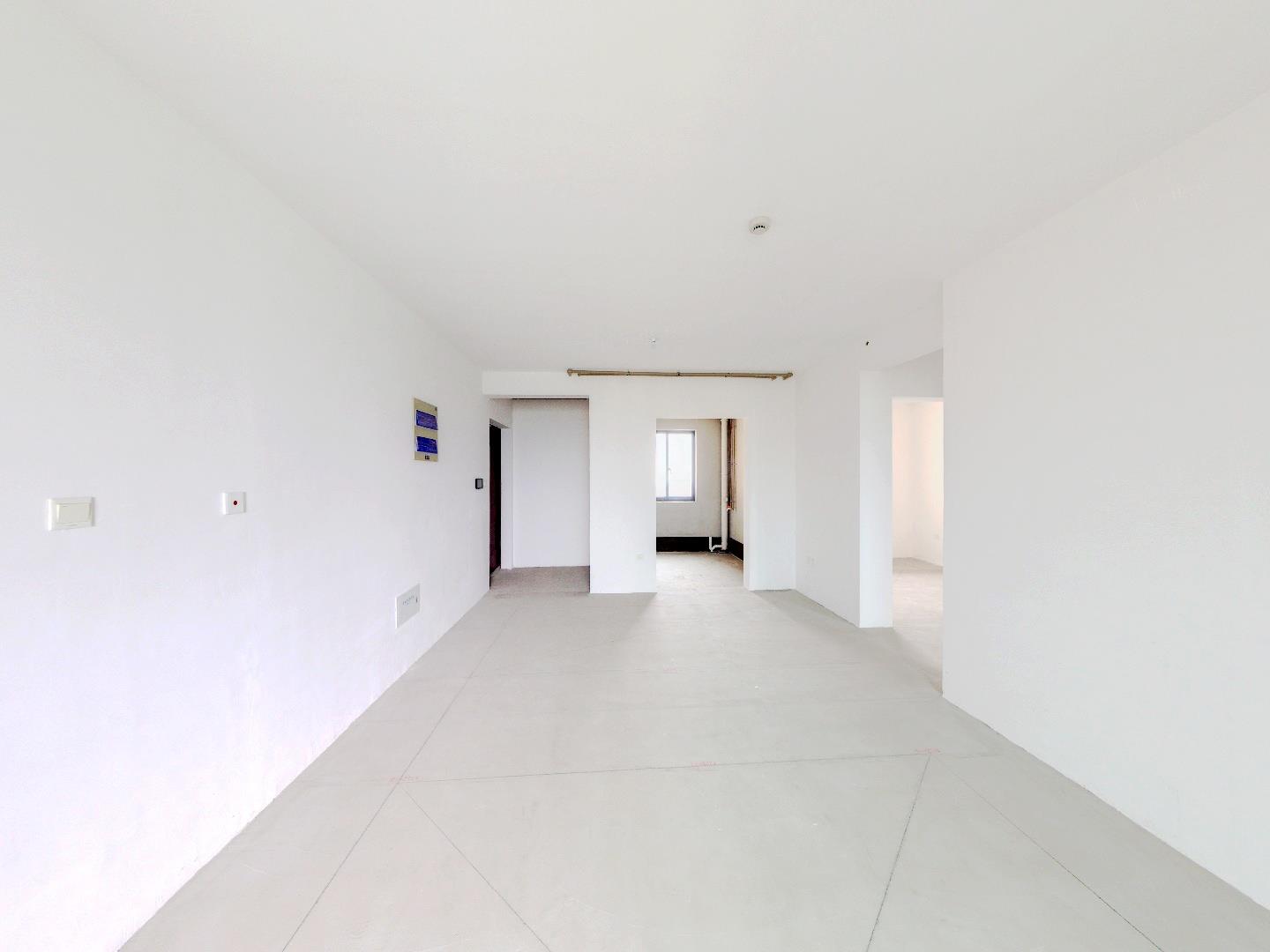 美佳盛庭 3室2厅2卫 127m&sup2;