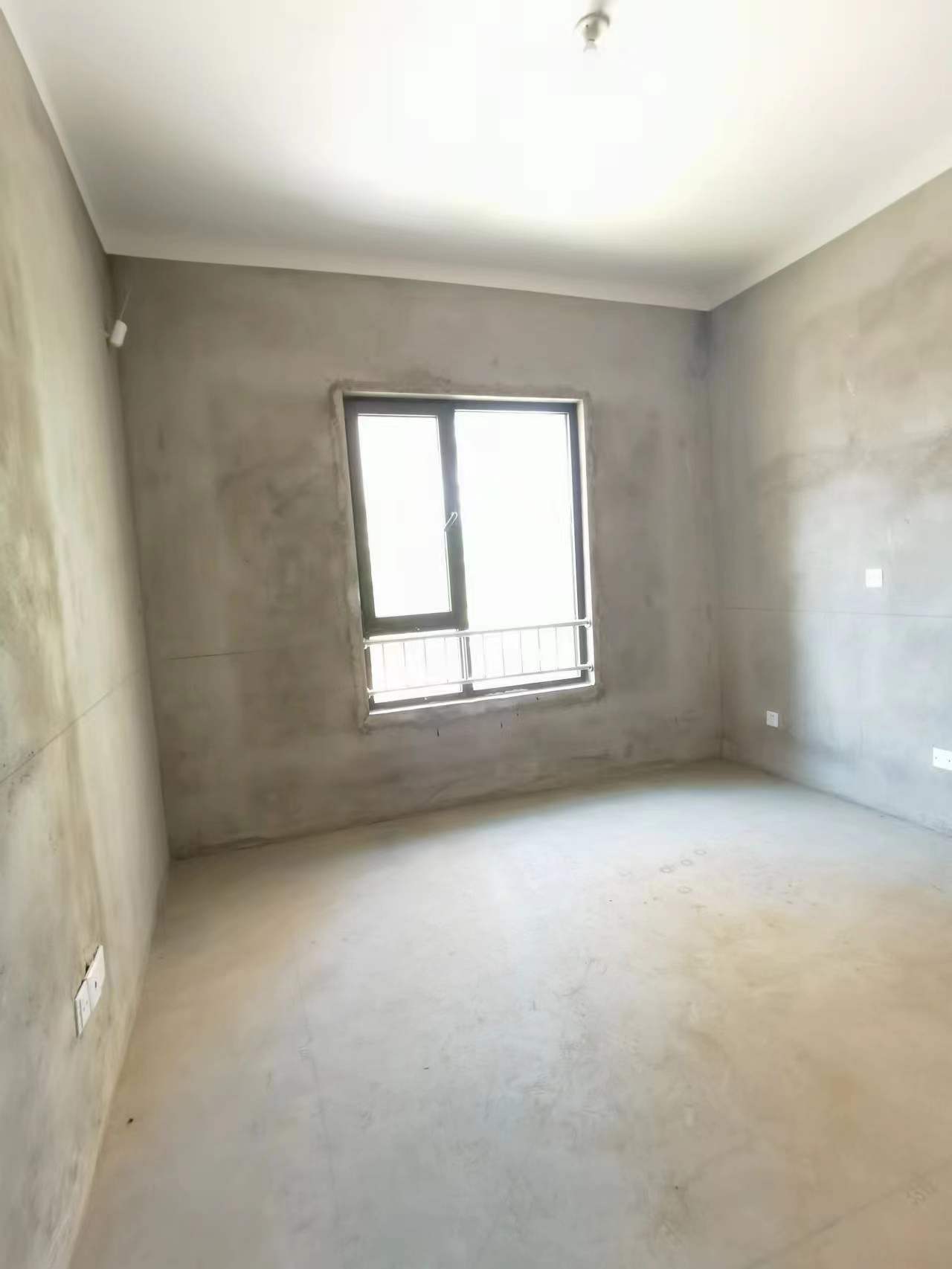 中兴兰溪荟 3室2厅2卫 130m²