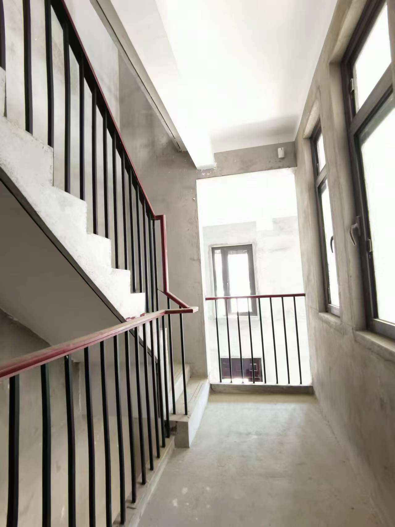 中兴兰溪荟 3室2厅2卫 130m²