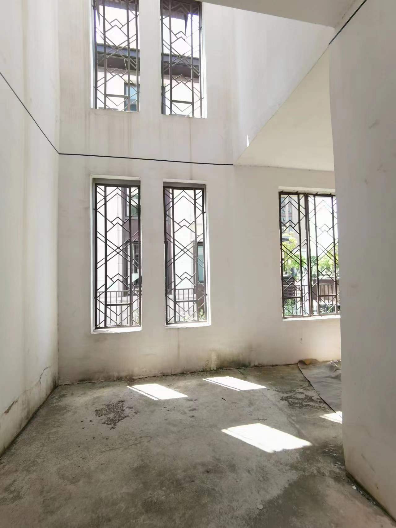 中兴兰溪荟 3室2厅2卫 130m²