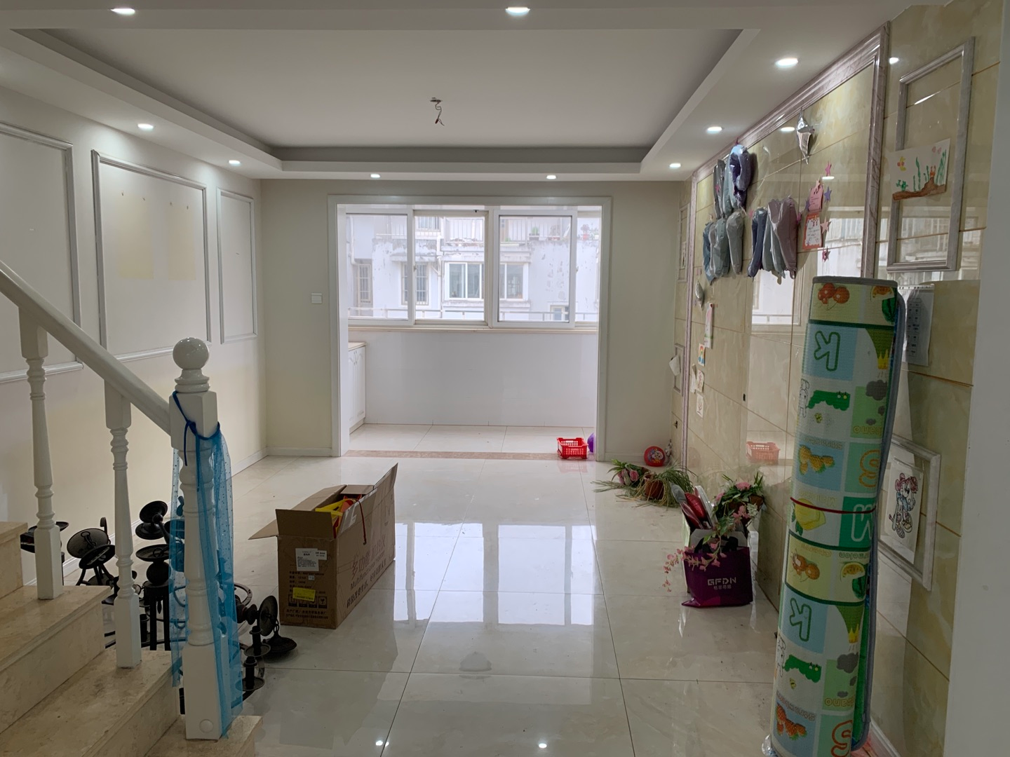 东城花园 2室2厅1卫 91m&sup2;