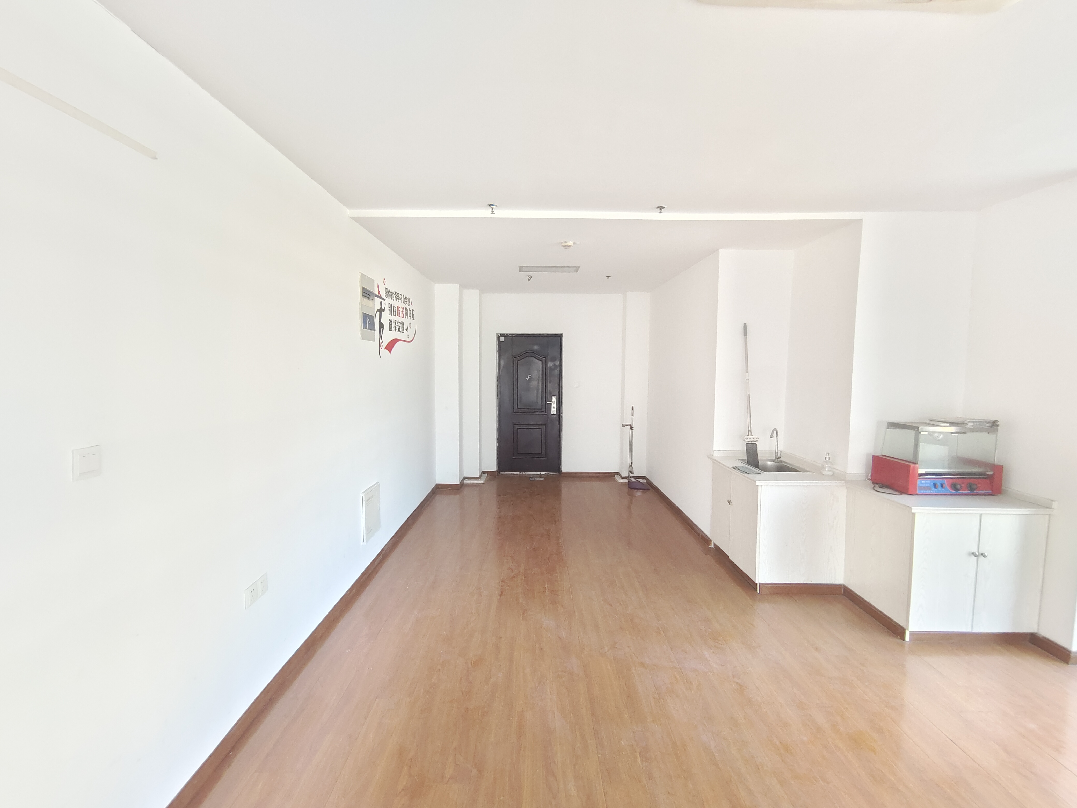 南通万达广场 1室1厅1卫 75m²