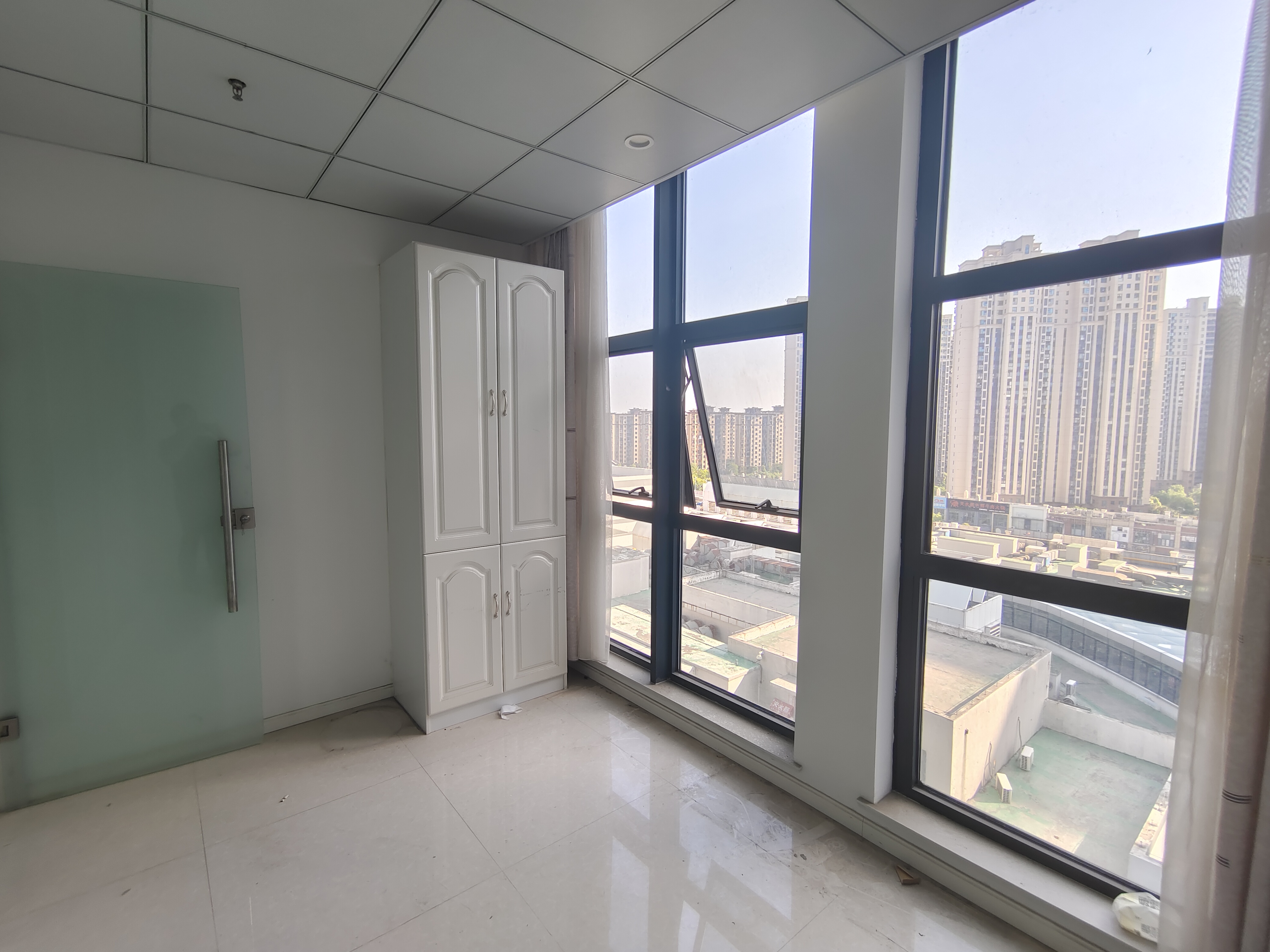 南通万达广场 1室厅卫 75m&sup2;