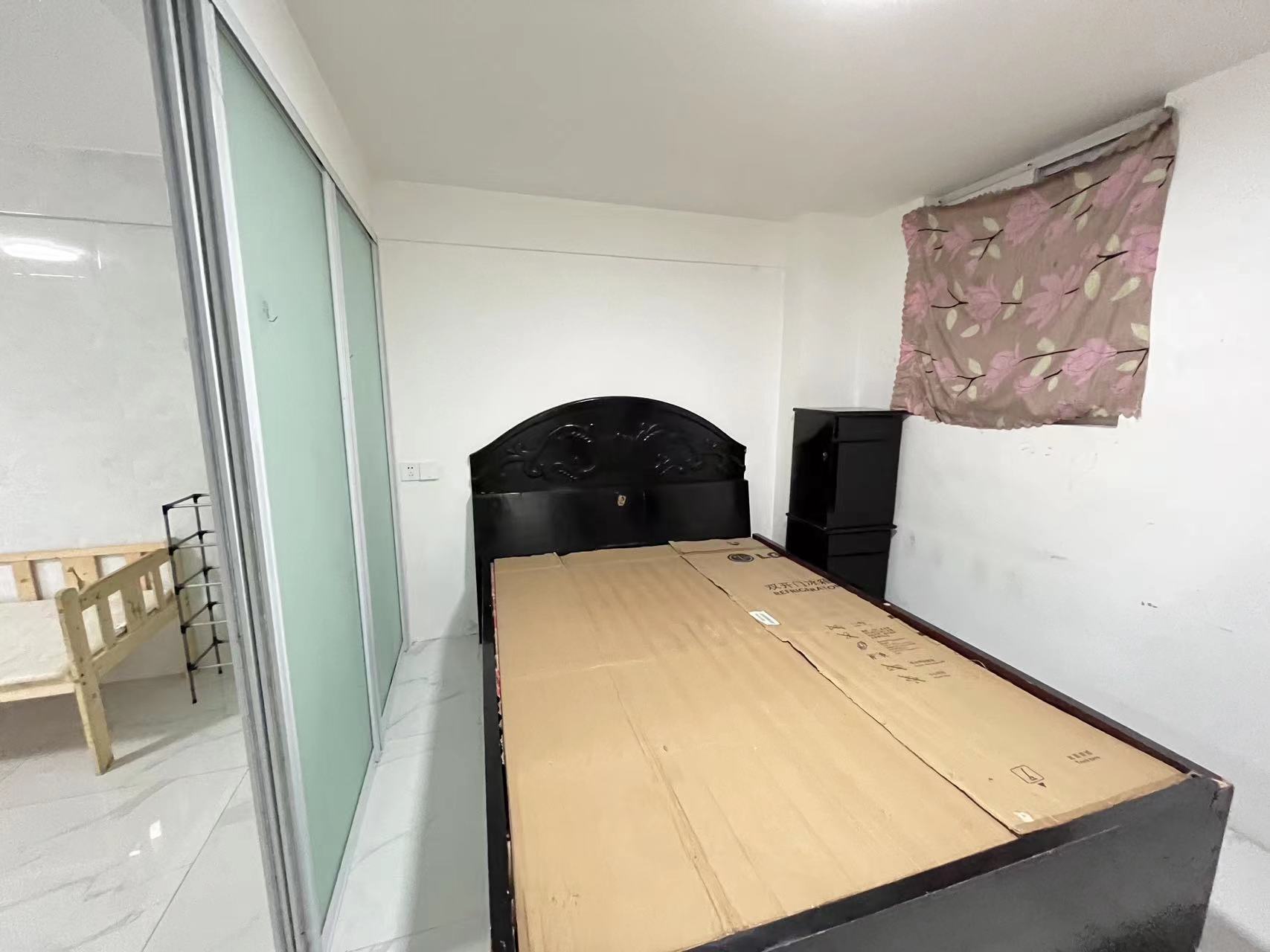 江海佳苑 1室1厅1卫 35m&sup2;