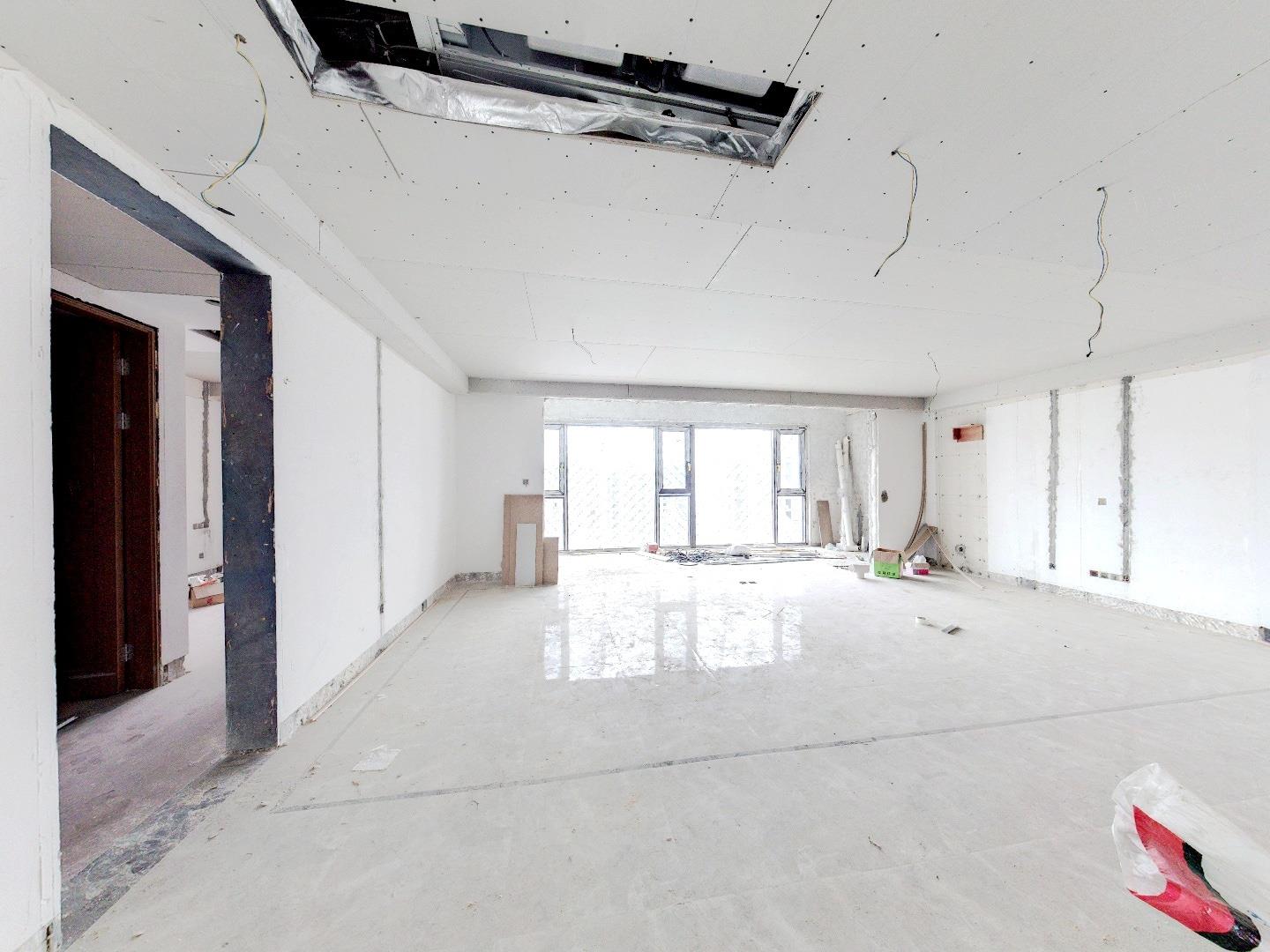 绿城沁园 4室2厅2卫 178m&sup2;