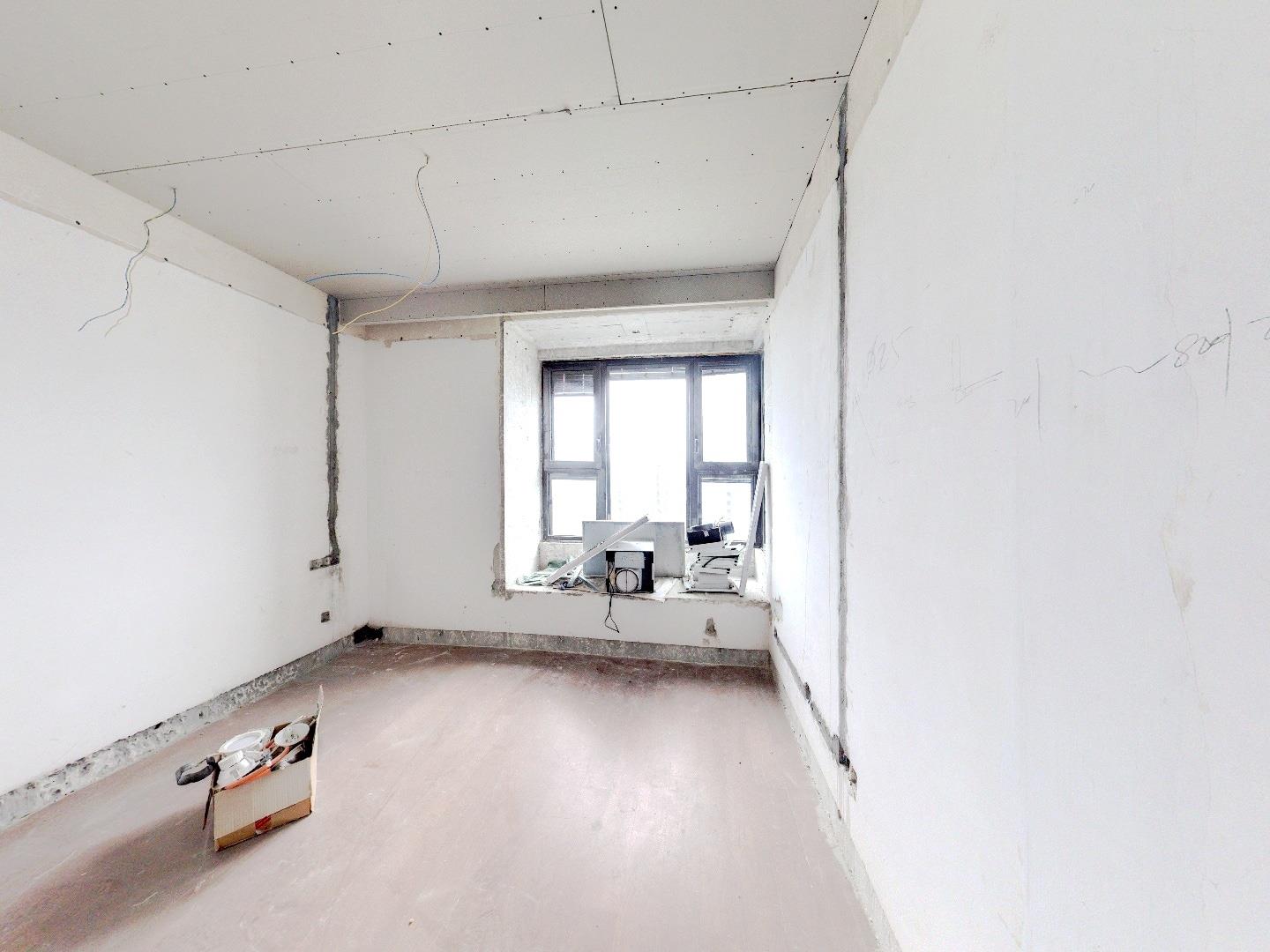 绿城沁园 4室2厅2卫 178m&sup2;