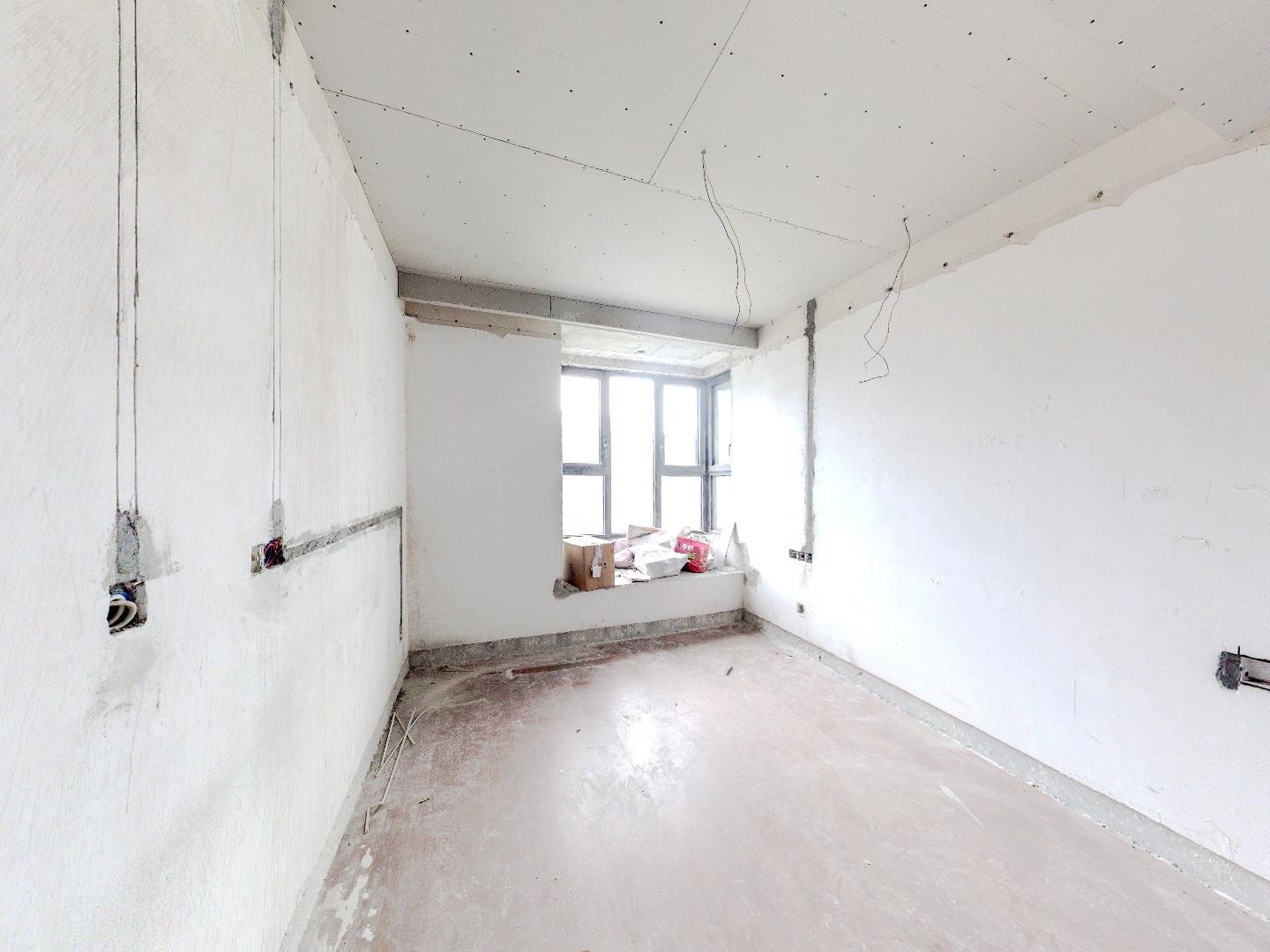 绿城沁园 4室2厅2卫 178m&sup2;