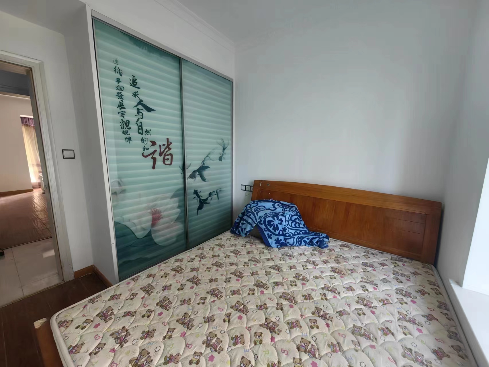 恒盛豪庭 3室2厅2卫 132.7m&sup2;