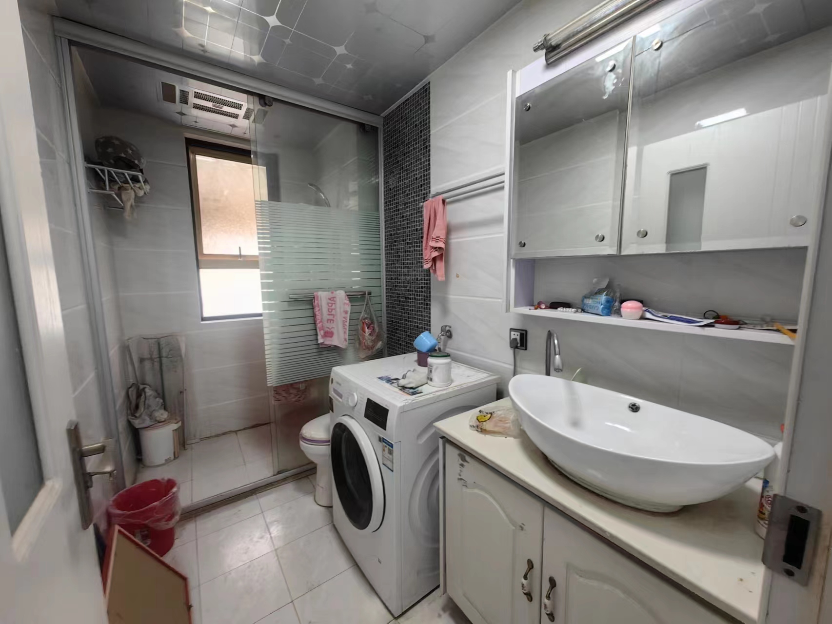 恒盛豪庭 3室2厅2卫 132.7m&sup2;