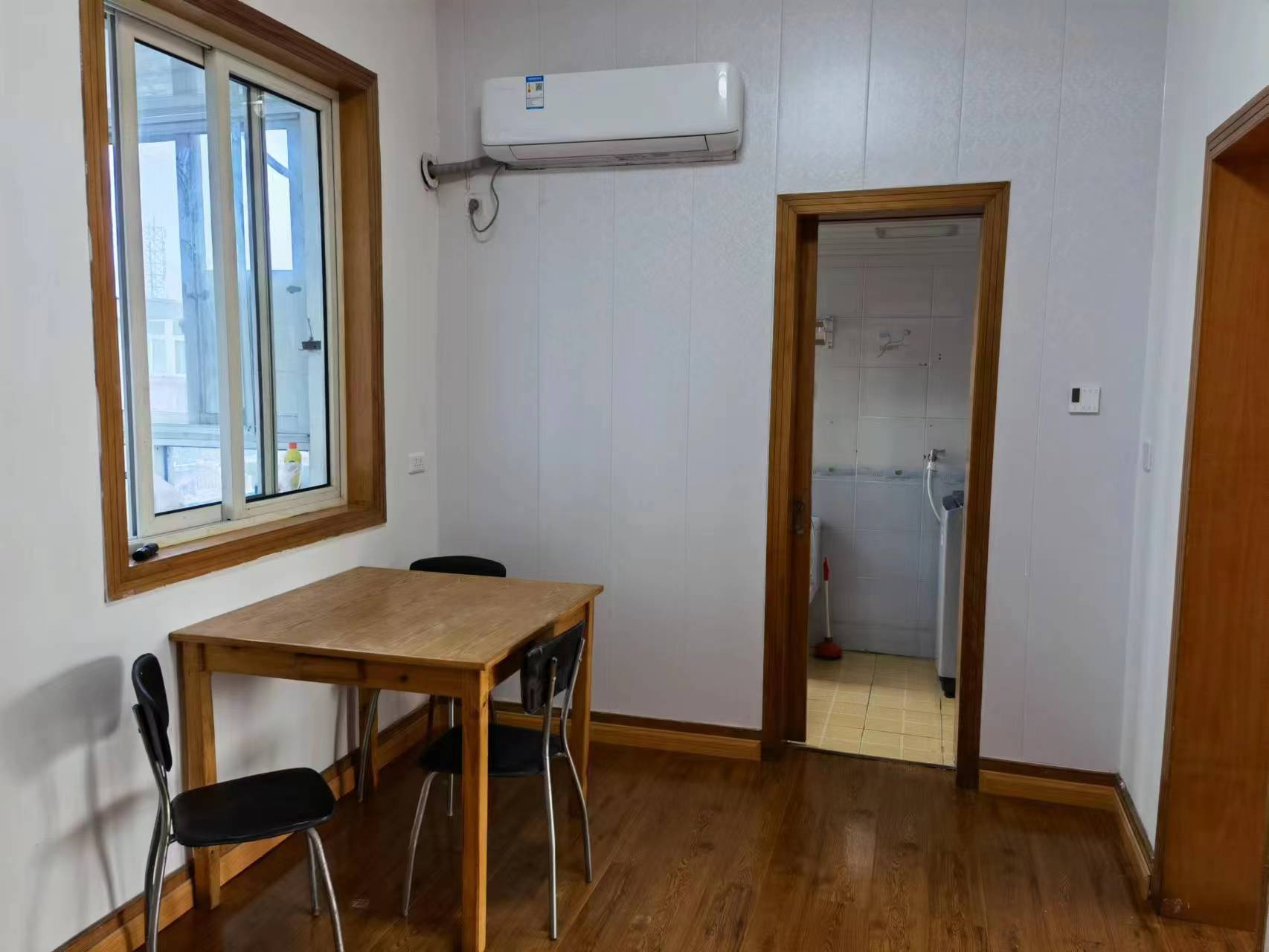 望江楼小区 2室1厅1卫 67m²