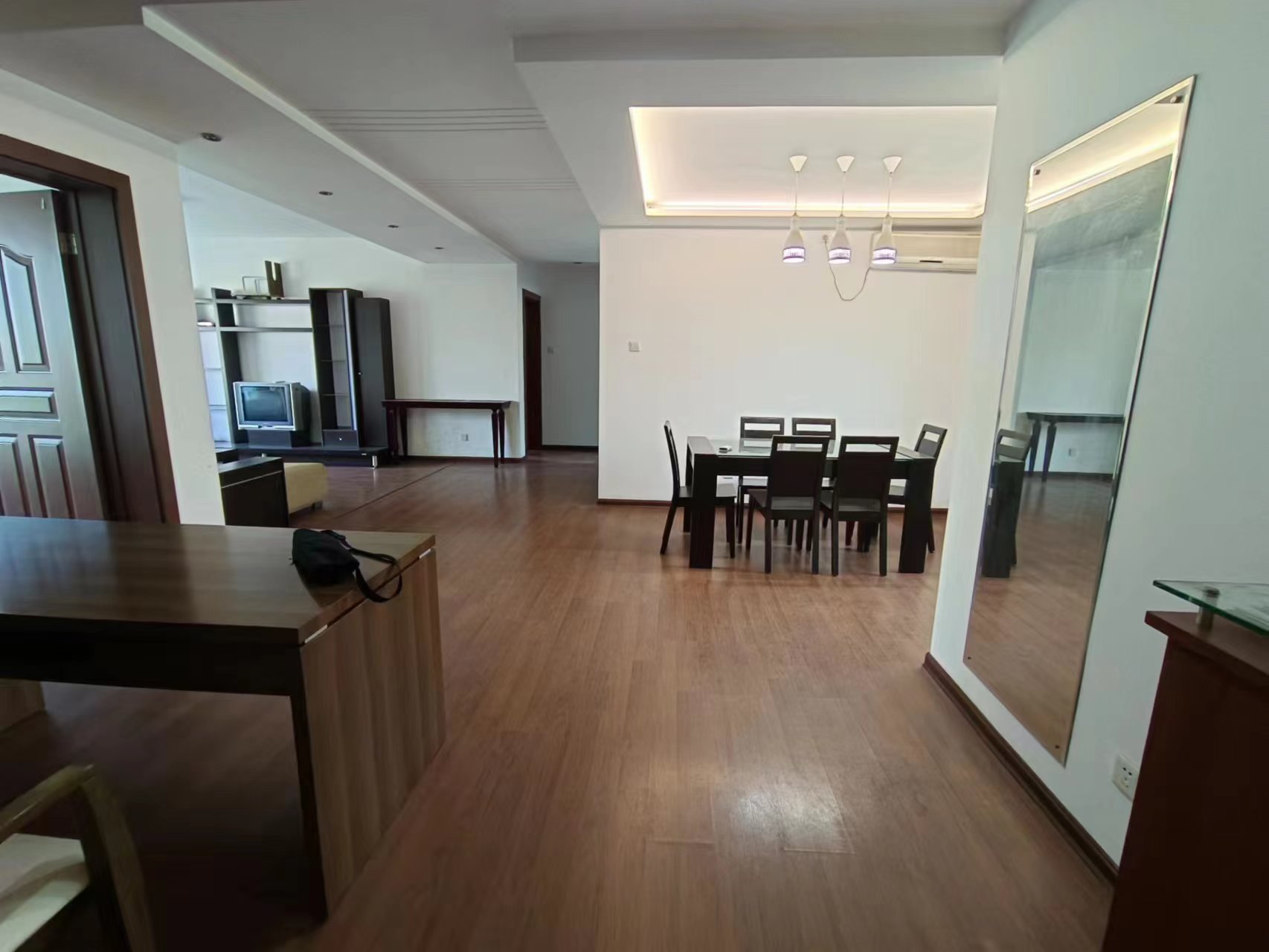 天安花园 3室2厅2卫 142.76m&sup2;