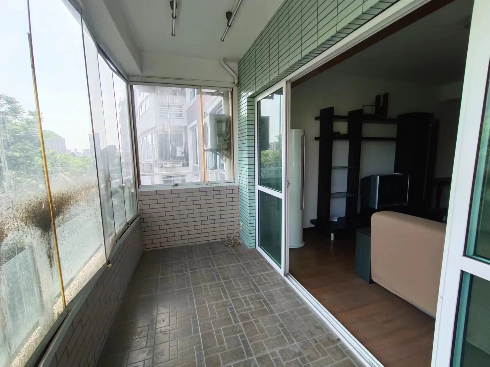 天安花园 3室2厅2卫 143m&sup2;