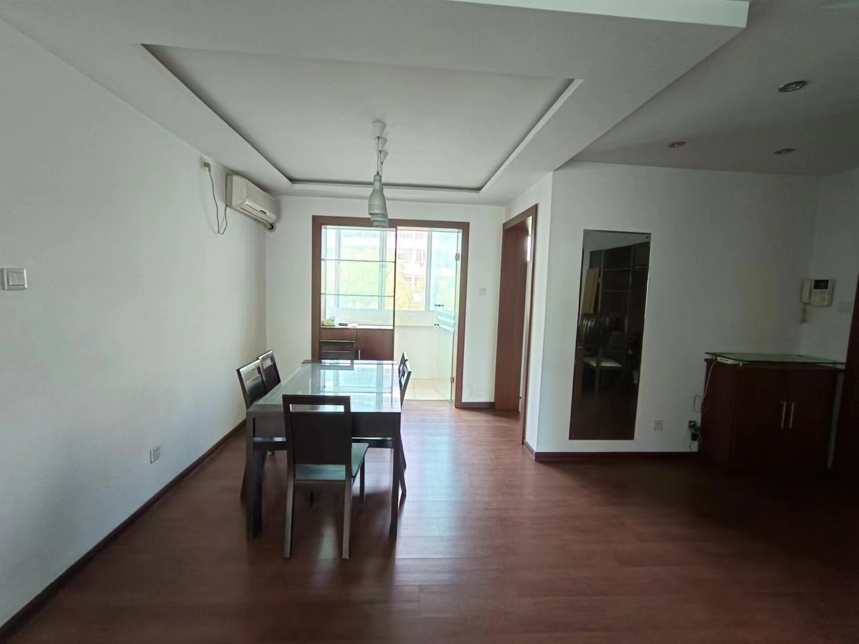 天安花园 3室2厅2卫 143m&sup2;