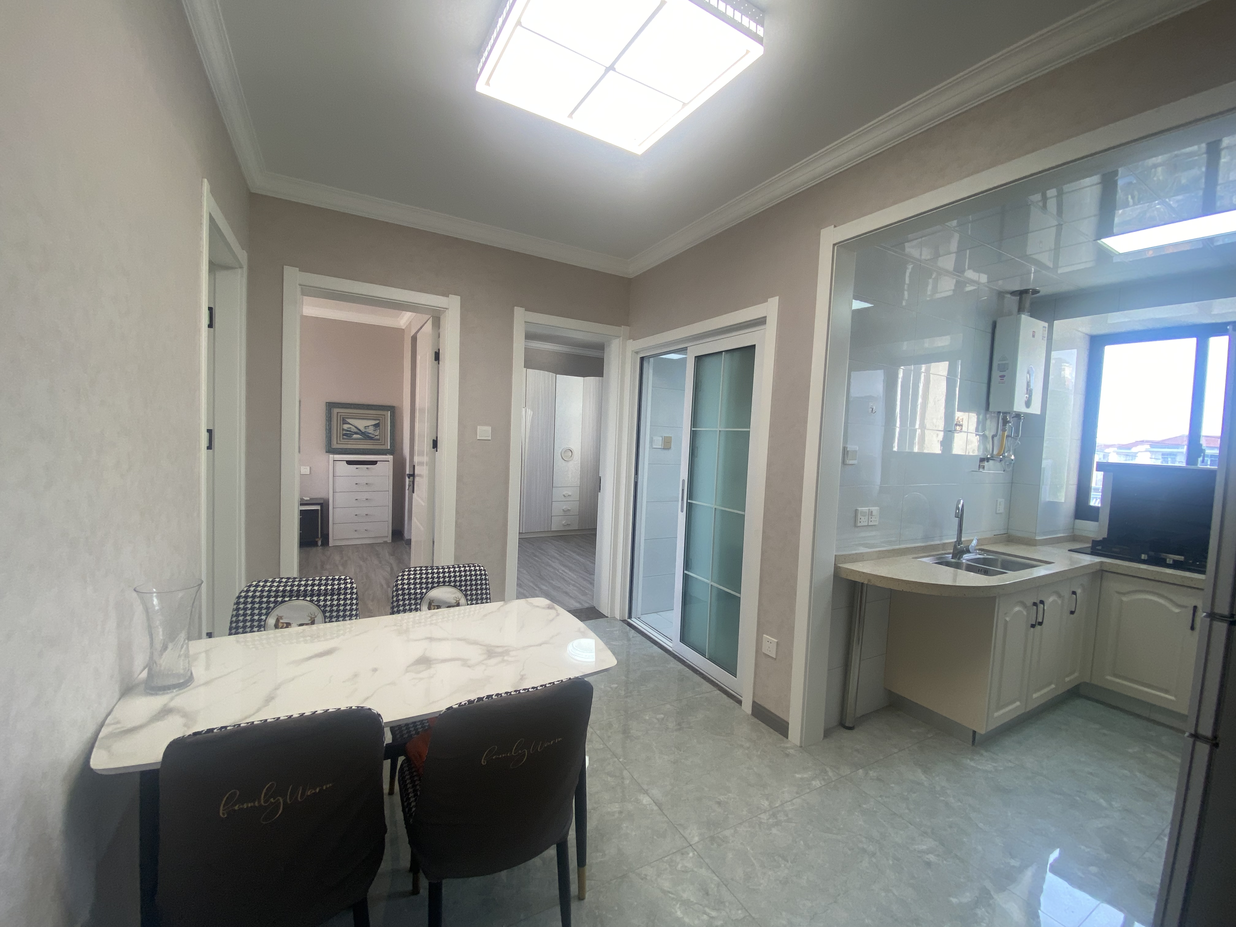 易家桥新村 2室2厅1卫 72.58m&sup2;