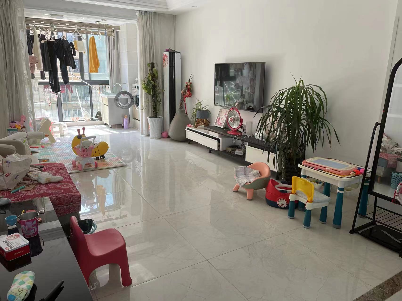 未来锦城 3室2厅2卫 116.29m²
