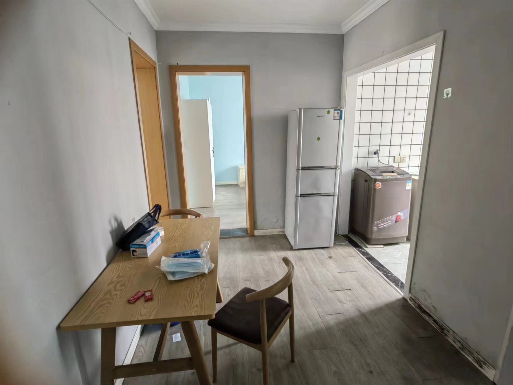 易家桥新村 3室1厅1卫 70m²