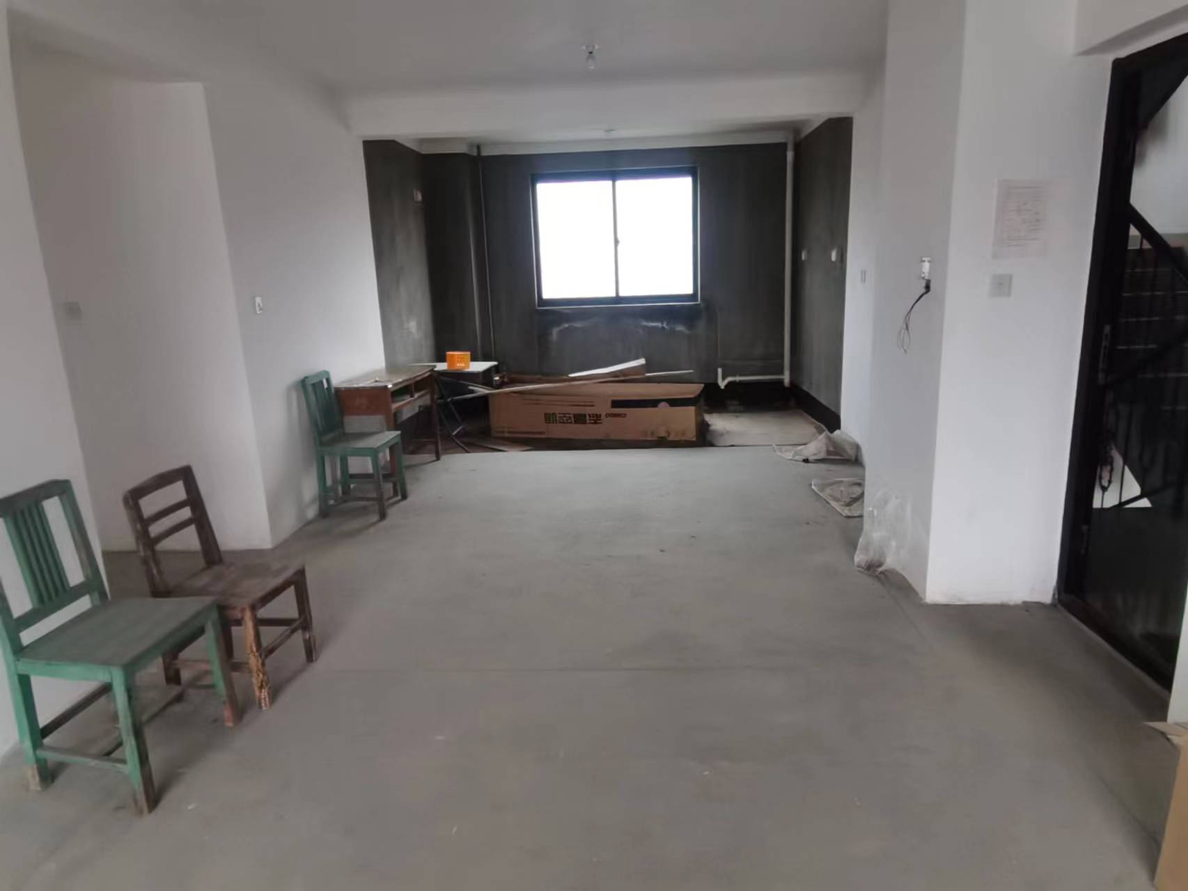 名人世家 3室2厅2卫 146.48m&sup2;
