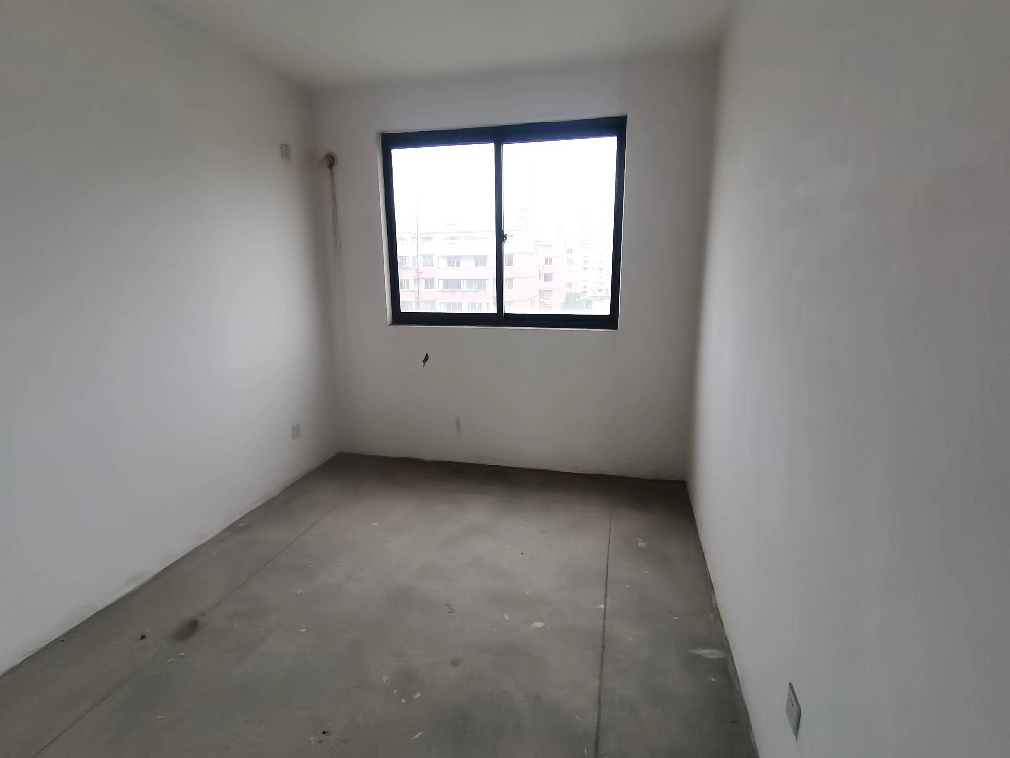 名人世家 3室2厅2卫 146.48m&sup2;