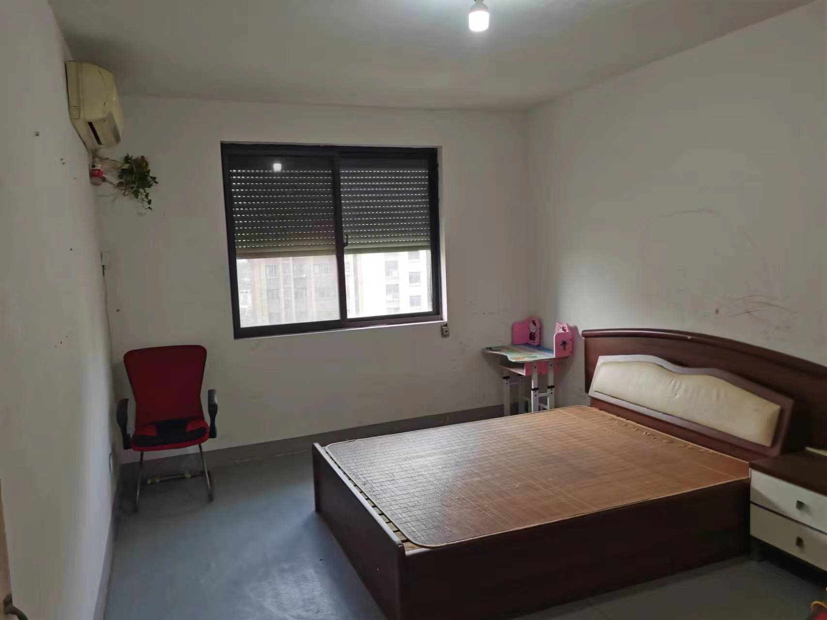 江景苑小区 3室2厅2卫 137.00m&sup2;