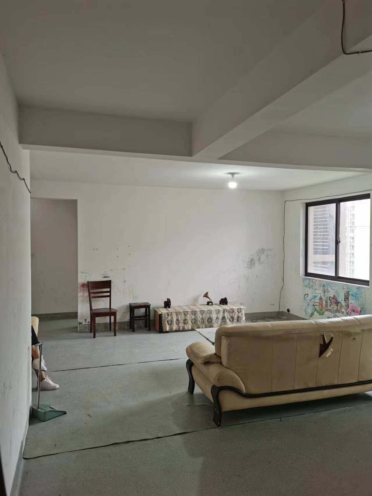 江景苑小区 3室2厅2卫 137.00m&sup2;