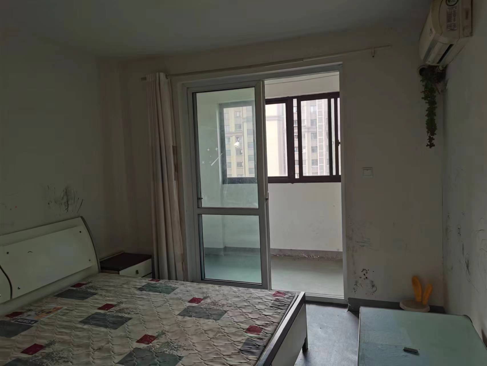 江景苑小区 3室2厅2卫 137.00m&sup2;